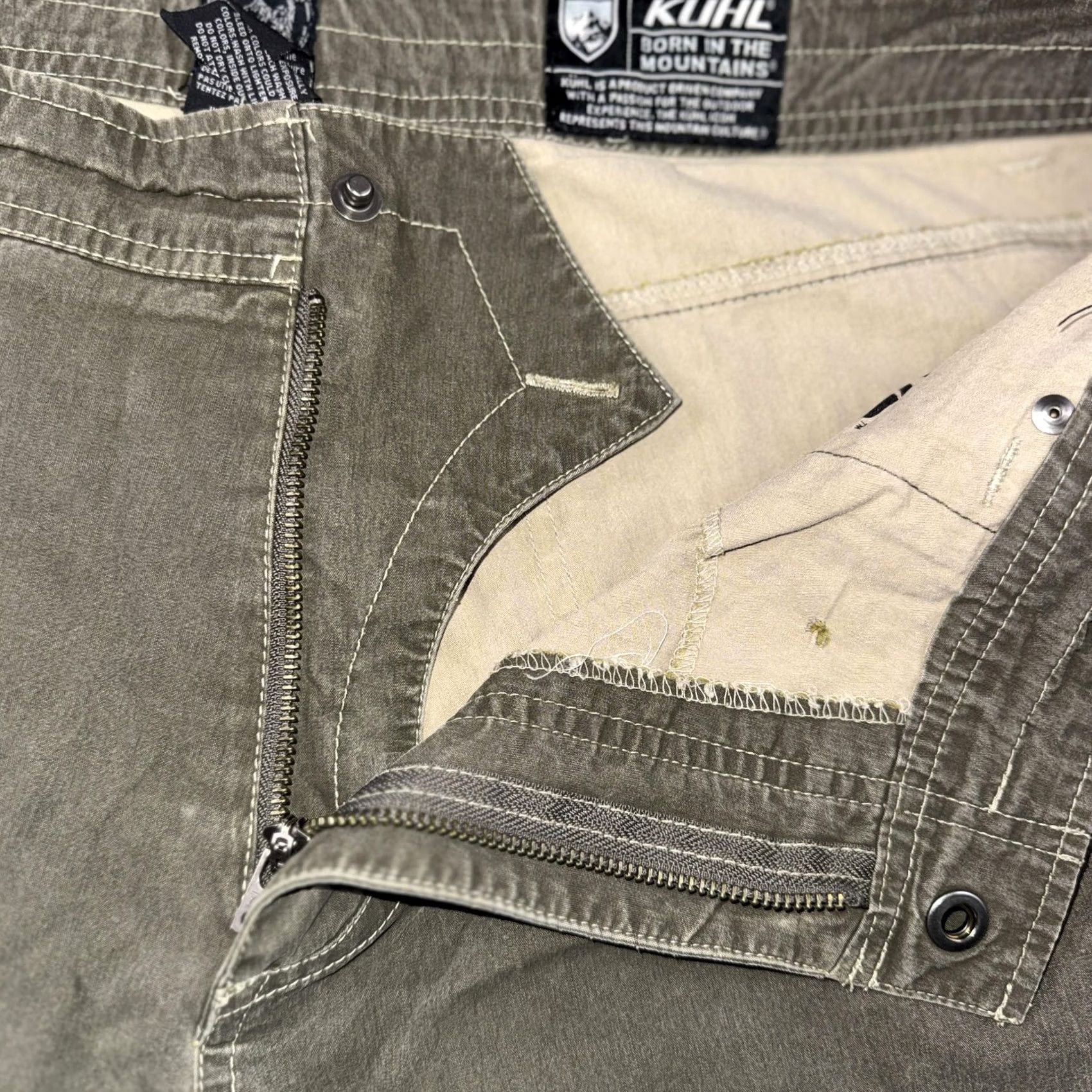 Vintage Kühl Revolvr Pants Mens 40x30 Green Canvas Hiking Outdoor Relaxed Straight Leg 5-Pocket Khaki Oliv e Green Mens Size US 40 / EU 56 - 5 Thumbnail