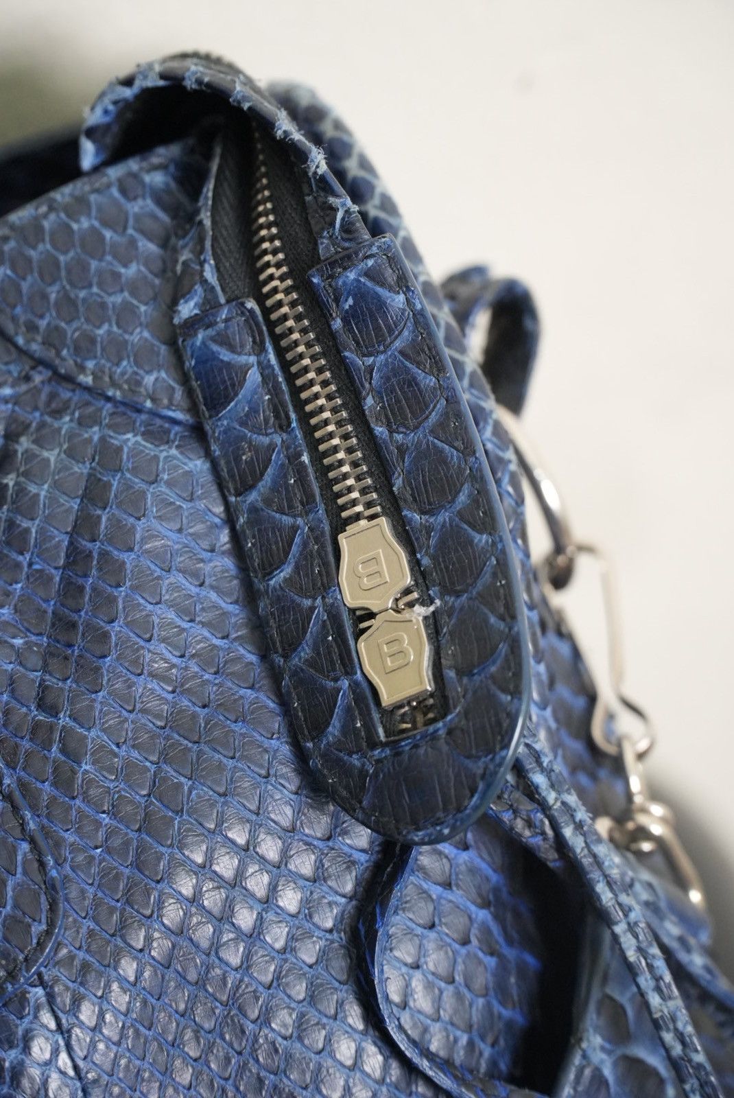 Balenciaga RARE Balenciga 2000’s Blue Python City Bag Size ONE SIZE - 14 Thumbnail