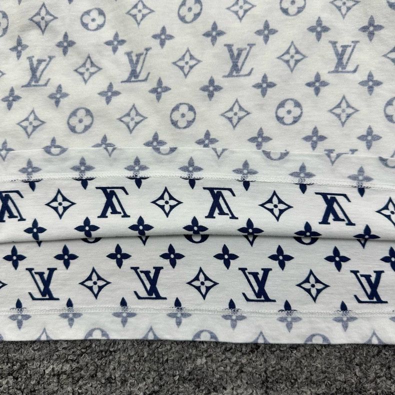 Louis Vuitton Louis Vuitton White short sleeves Size M / US 6-8 / IT 42-44 - 5 Thumbnail