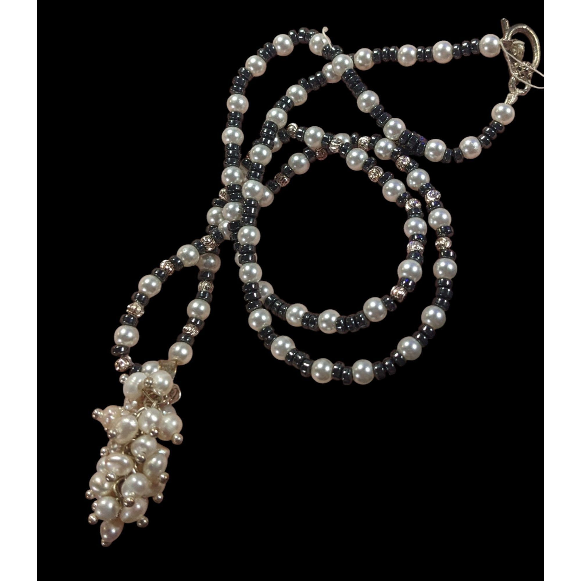 Other Handmade Whimsical Pearl And Glass Beaded Cluster Pendant Ne Size ONE SIZE - 4 Thumbnail
