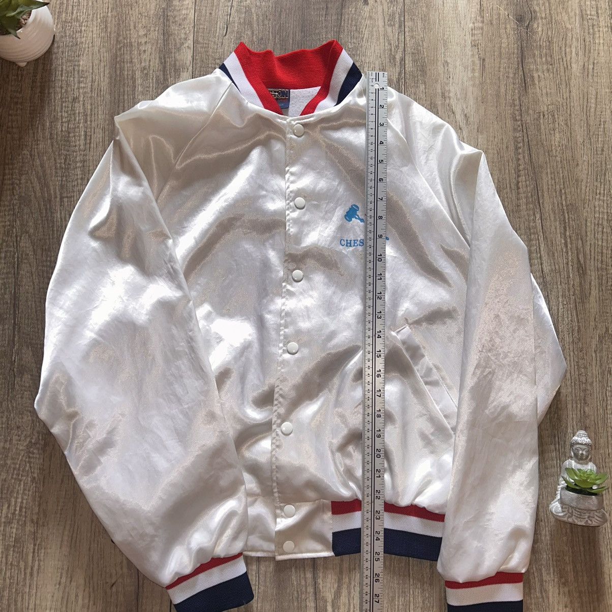 Vintage VTG Hilton Active Apparel Men's Size Lrg Satin Jacket White Size US L / EU 52-54 / 3 - 6 Thumbnail
