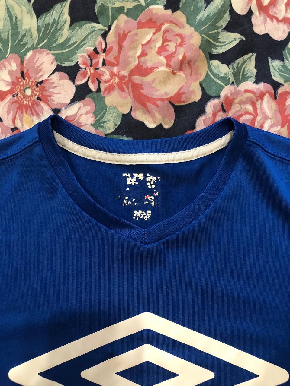 Umbro UMBRO ORIGINAL mens CASUAL SHIRT T-SHIRT TEE JERSEY TRIKOT Size US L / EU 52-54 / 3 - 10 Thumbnail