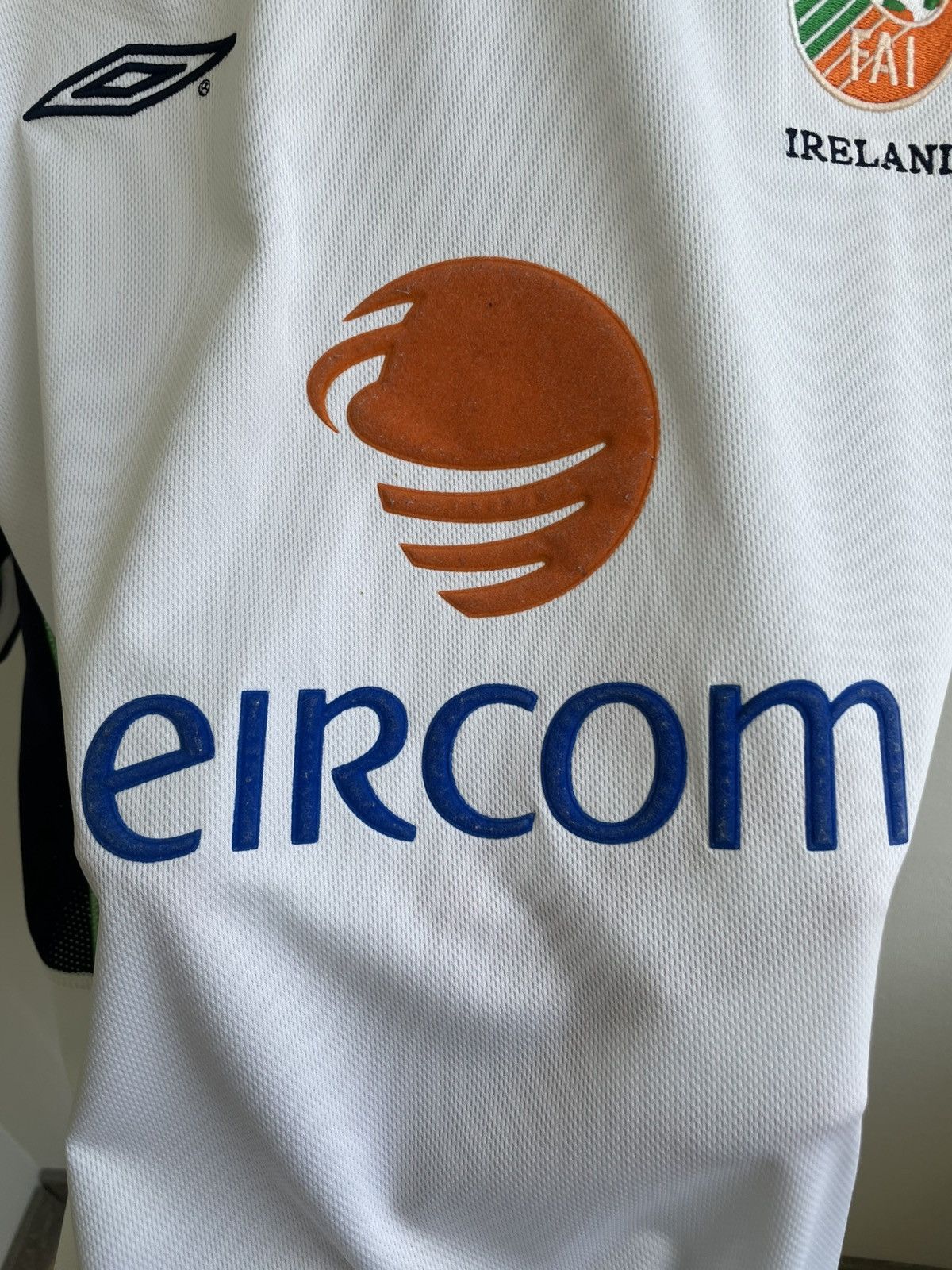 Vintage Ireland 2003 2004 2005 Football Shirt Soccer Jersey Umbro Size US XL / EU 56 / 4 - 5 Thumbnail