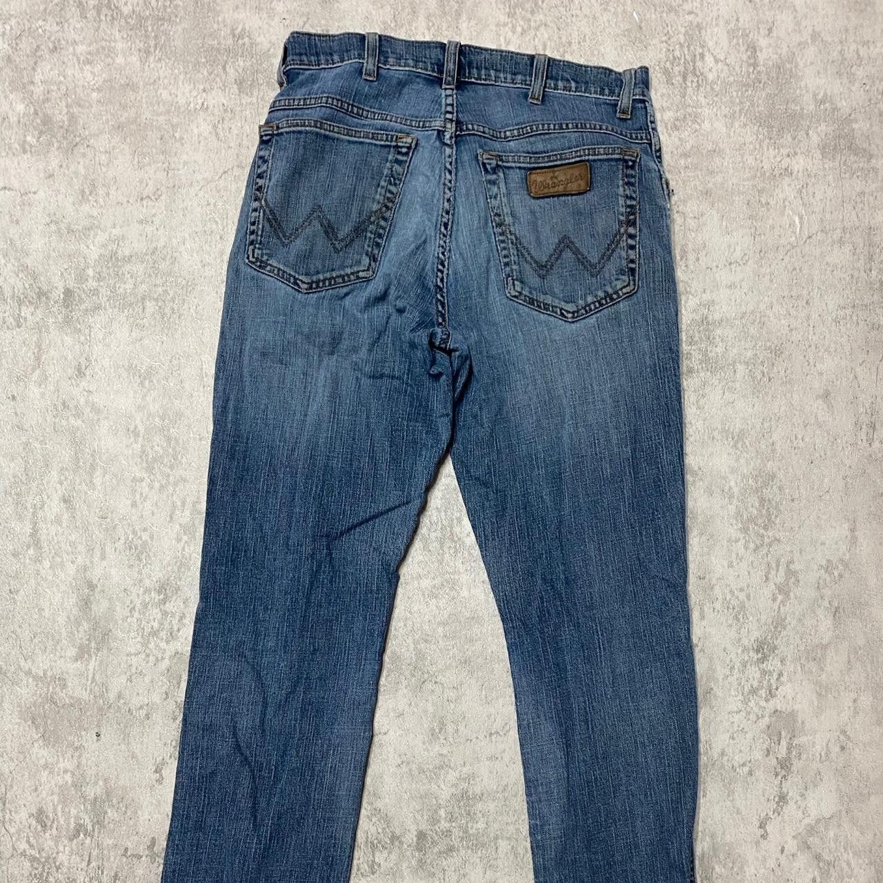 Wrangler Wrangler blue straight leg jeans #casual Size US 32 / EU 48 - 2 Thumbnail
