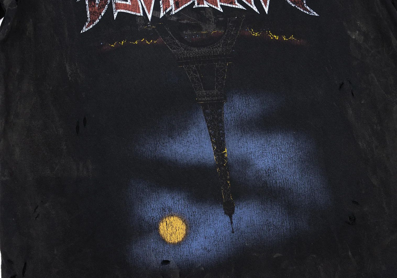 Balenciaga Paris Moon Upside Down Destroyed Print Oversized T-Shirt Size US L / EU 52-54 / 3 - 10 Thumbnail