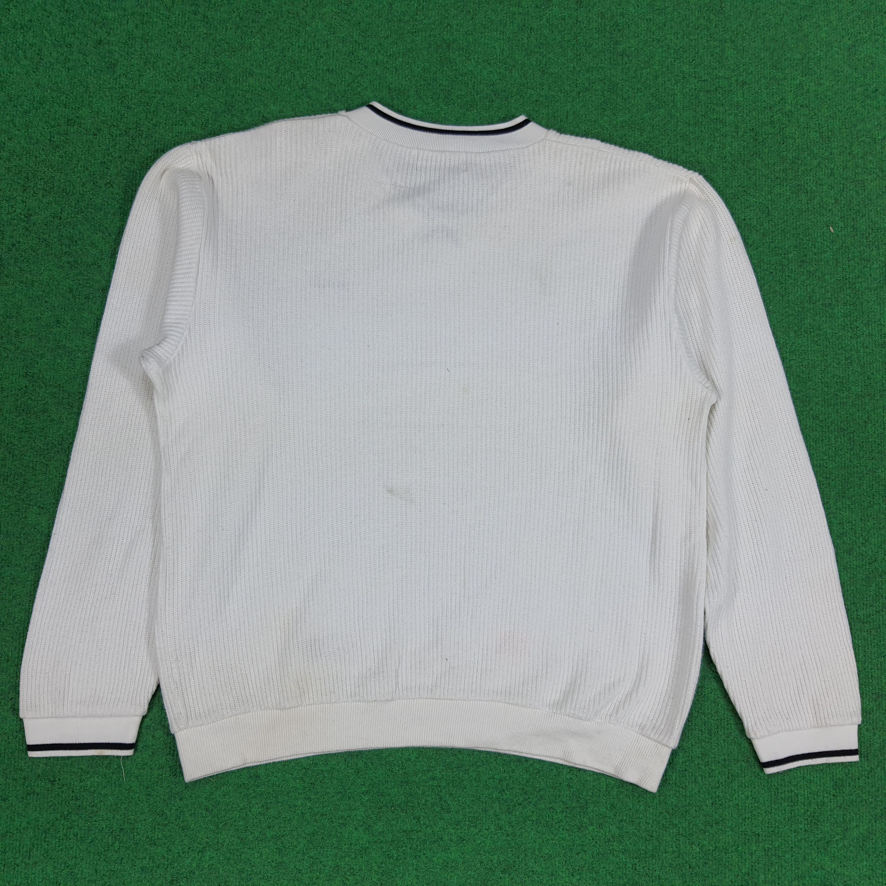 Vintage Vintage Bitch Skateboards Sweatshirt Size US L / EU 52-54 / 3 - 4 Thumbnail