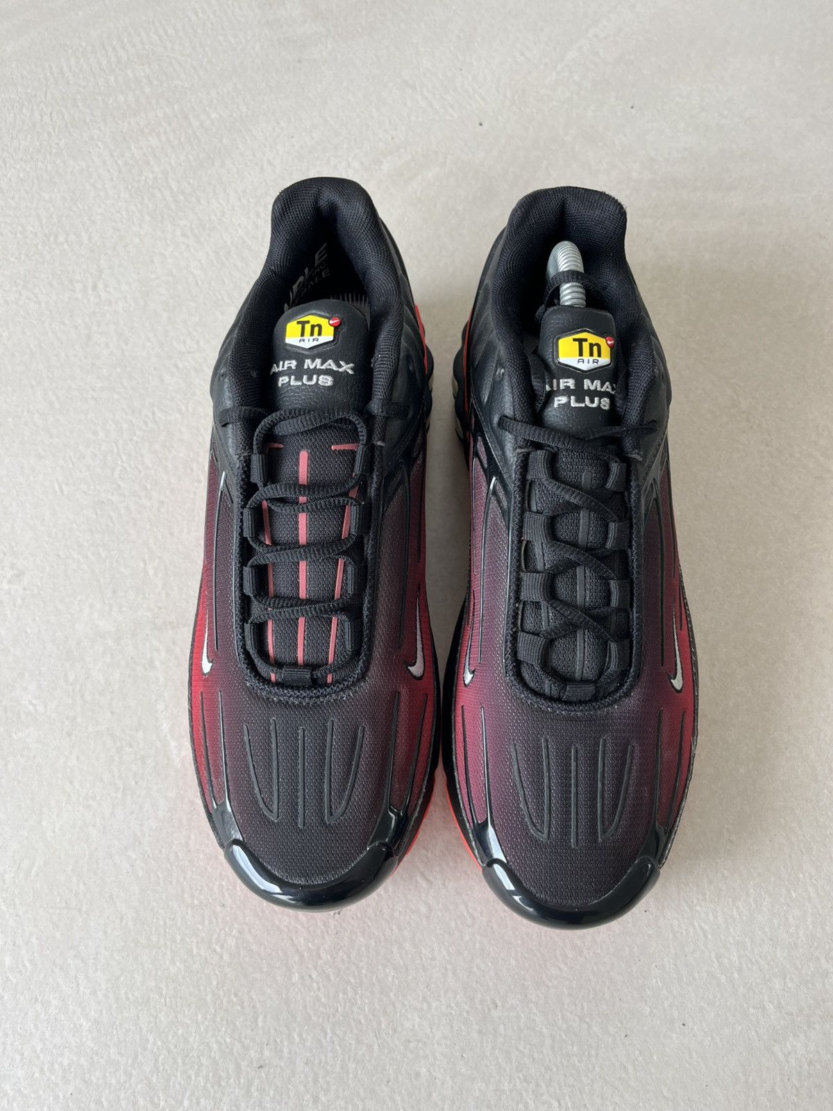 Nike Nike Air Max Plus TN3 Deadpool CT1693-002 Tuned Radiant Red Size US 9 / EU 42 - 3 Thumbnail