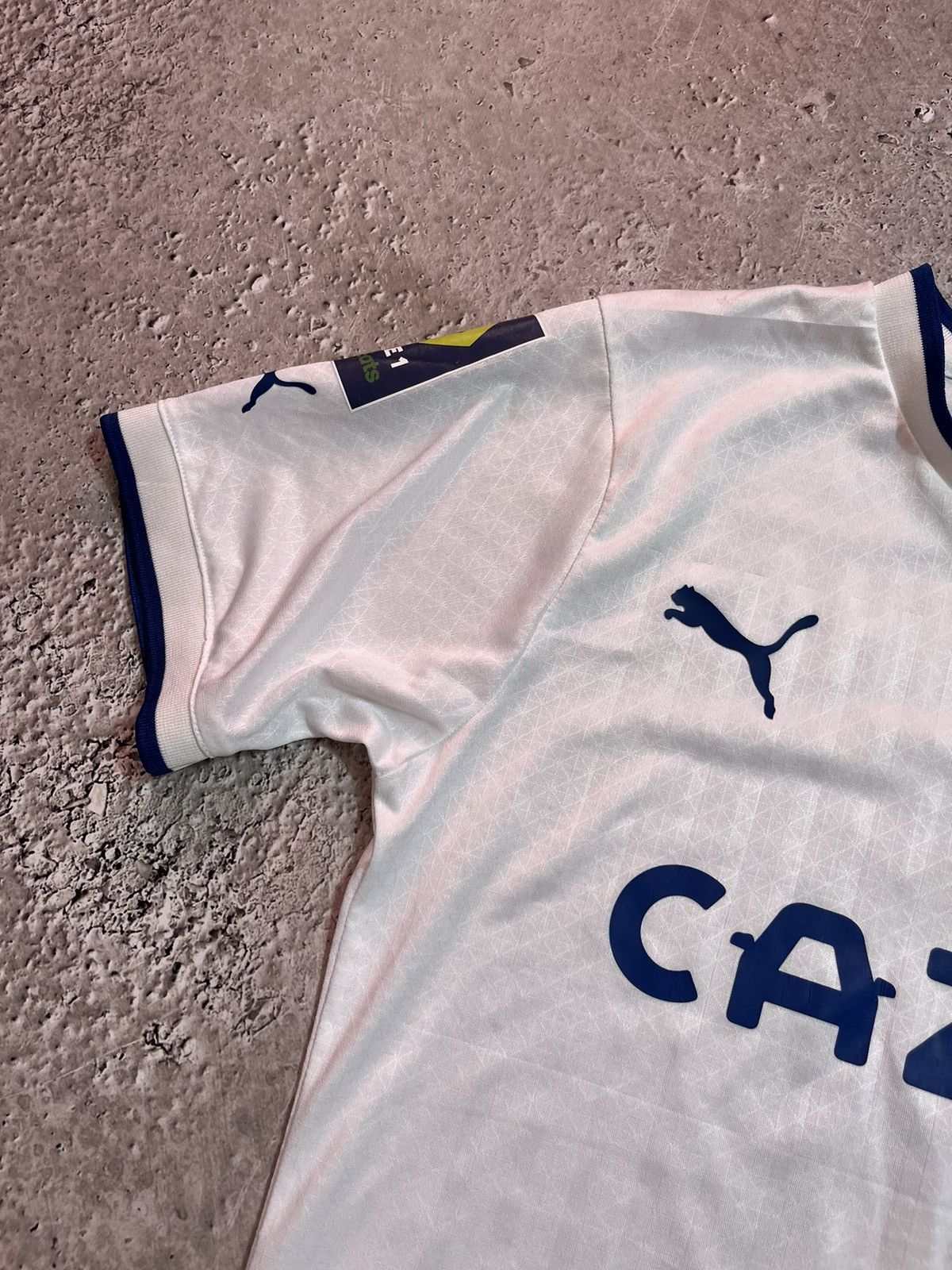 Puma #9 Vitihna Puma Soccer Jersey Droid au But Marseilles Size US S / EU 44-46 / 1 - 4 Thumbnail