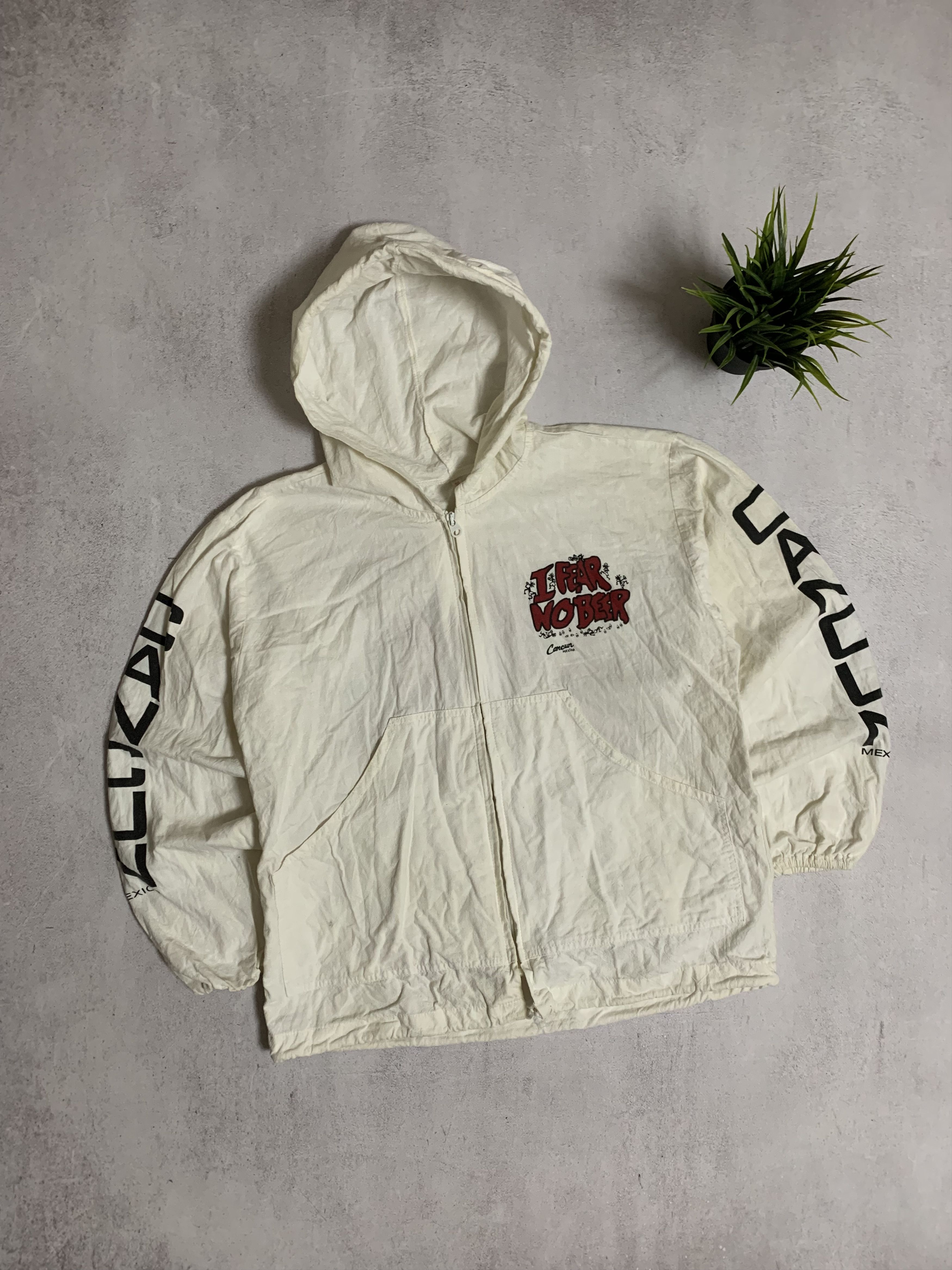 Vintage Vintage I Fear No Bear Mexico Jacket Windbreaker Baggy 90s Size US S / EU 44-46 / 1 - 1 Thumbnail