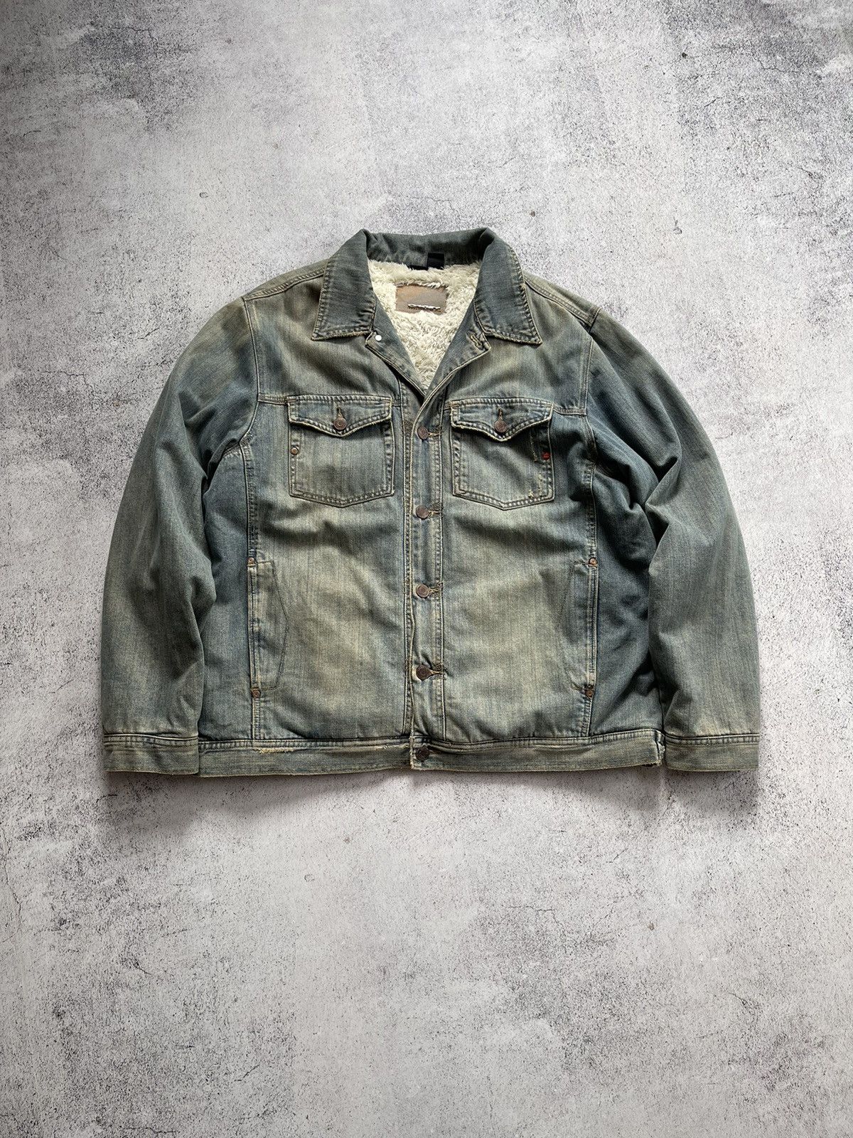 image of Oakley Industrial Vintage Denim Jacket Y2K Sherpa Lined in Blue, Men's (Size XL)