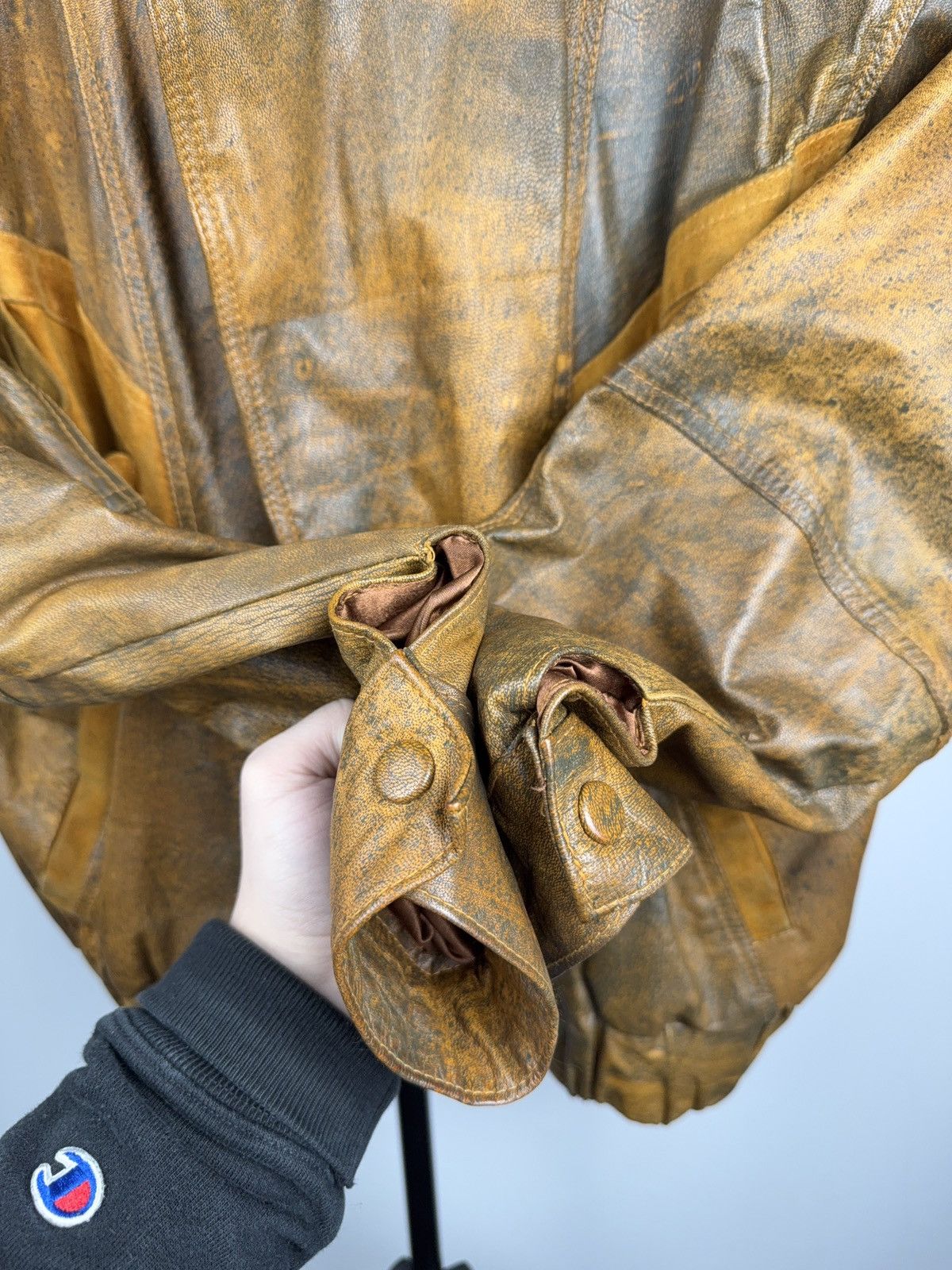 Genuine Leather Vintage Avant Garde 90s Grunge Leather Bomber Jacket Brown Size US S / EU 44-46 / 1 - 14 Thumbnail