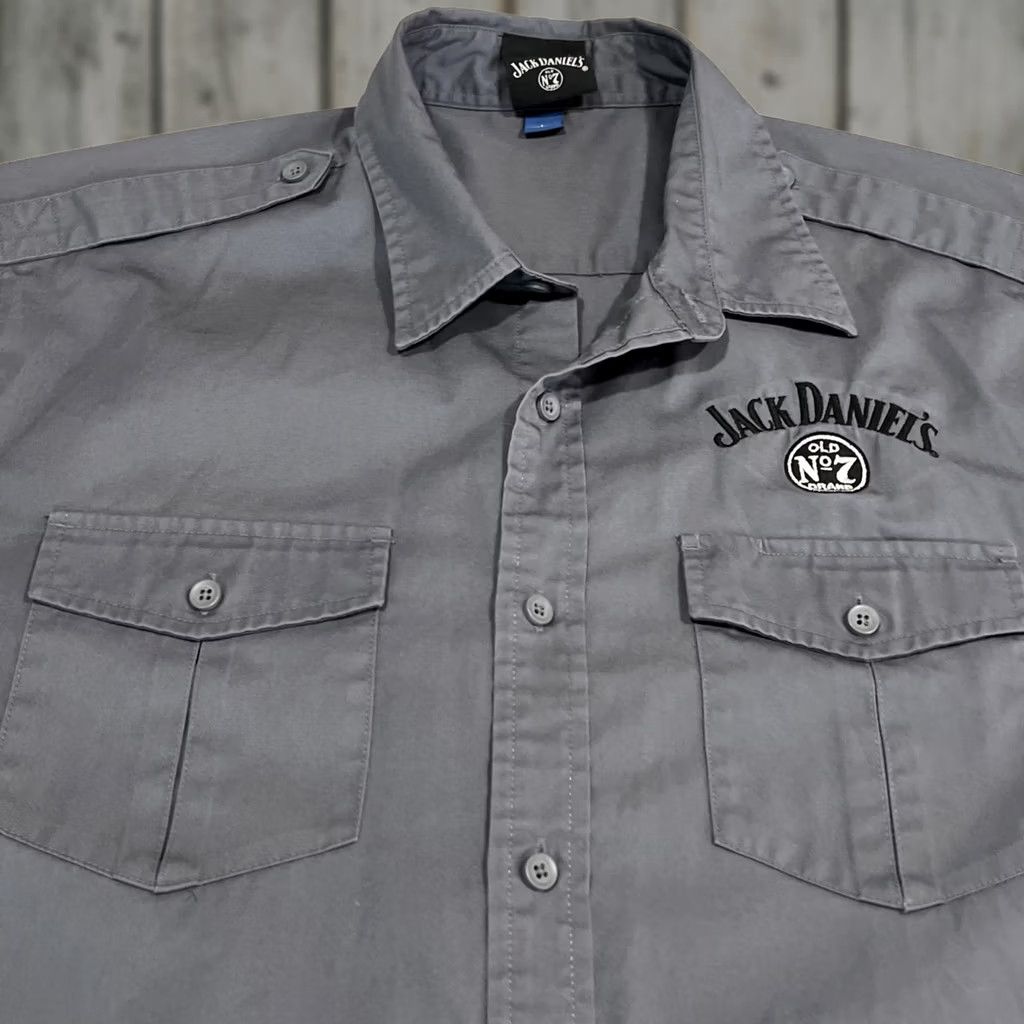 Vintage Jack Daniels Shirt Mens Large Gray Button Up Short Sleeve Embroidery Size US L / EU 52-54 / 3 - 1 Thumbnail