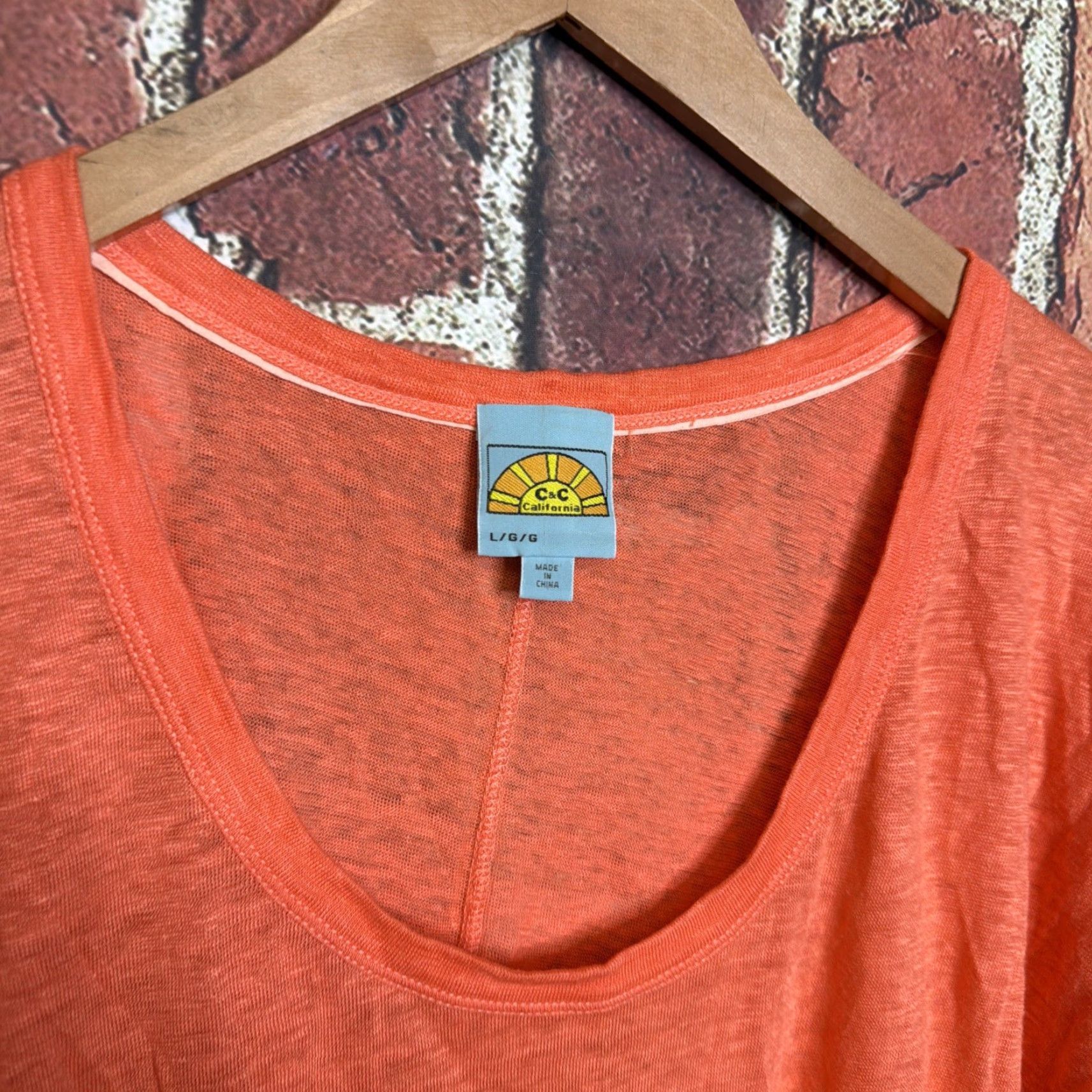 Vintage C&C California Shirt L Peach Linen Button-Up Short Sleeve 100% Linen Lightweight Breathable Casual Travel Womens Size L / US 10 / IT 46 - 2 Thumbnail