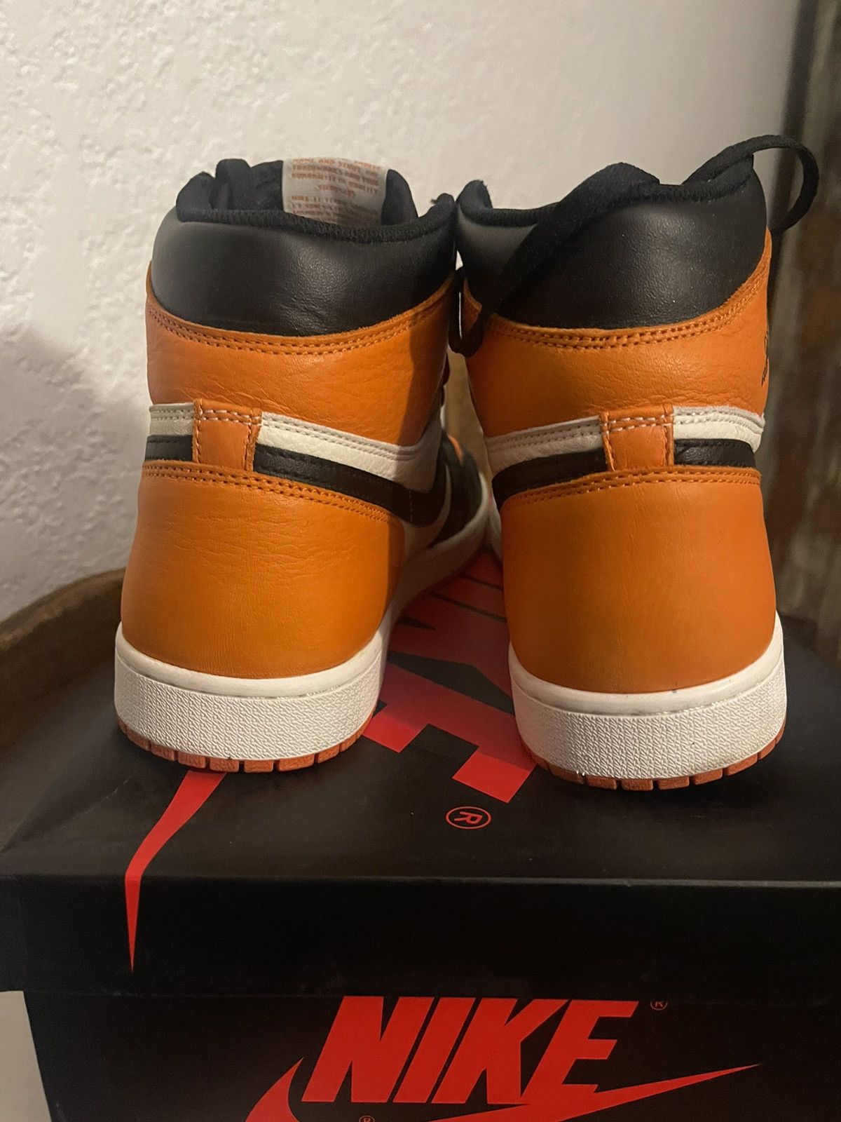 Jordan Brand Jordan 1 Retro High OG Shattered Backboard 2015 Size US 13 / EU 46 - 5 Thumbnail