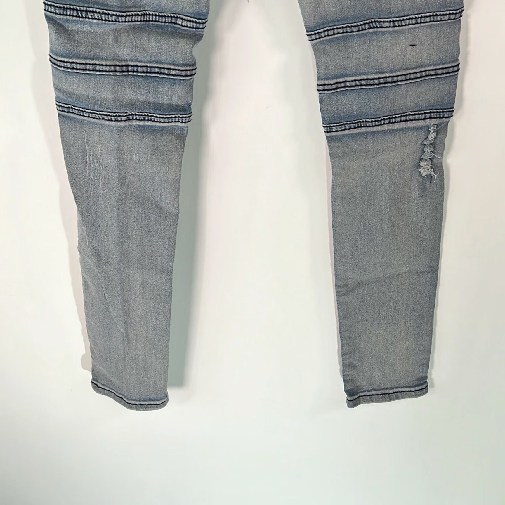 Denime VINTAGE Mens Light Blue Denim Low Rise Distressed Moto Jeans Sz 16 28 Inseam Regular Rise 7in Blue 5-Pocket Mens Jeans Size US 28 / EU 44 - 5 Thumbnail