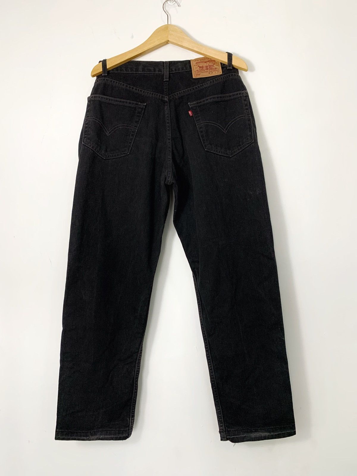 Levi's levis 550 black jeans pant 34x30 Size US 34 / EU 50 - 12 Thumbnail