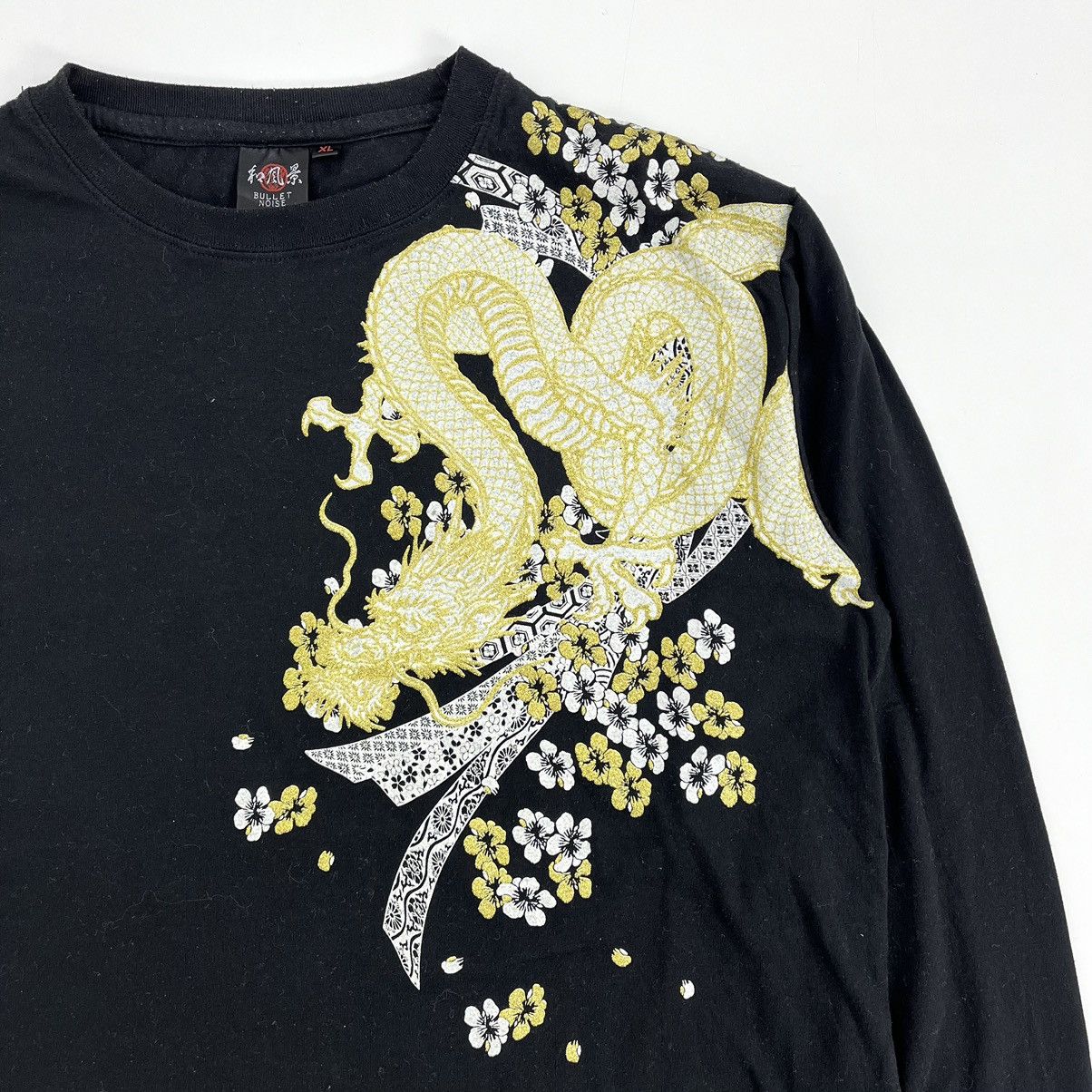 Japanese Brand Harajuku Style Bullet Noise Sukajan Sakura Dragon LongSleeve Size US XL / EU 56 / 4 - 14 Thumbnail