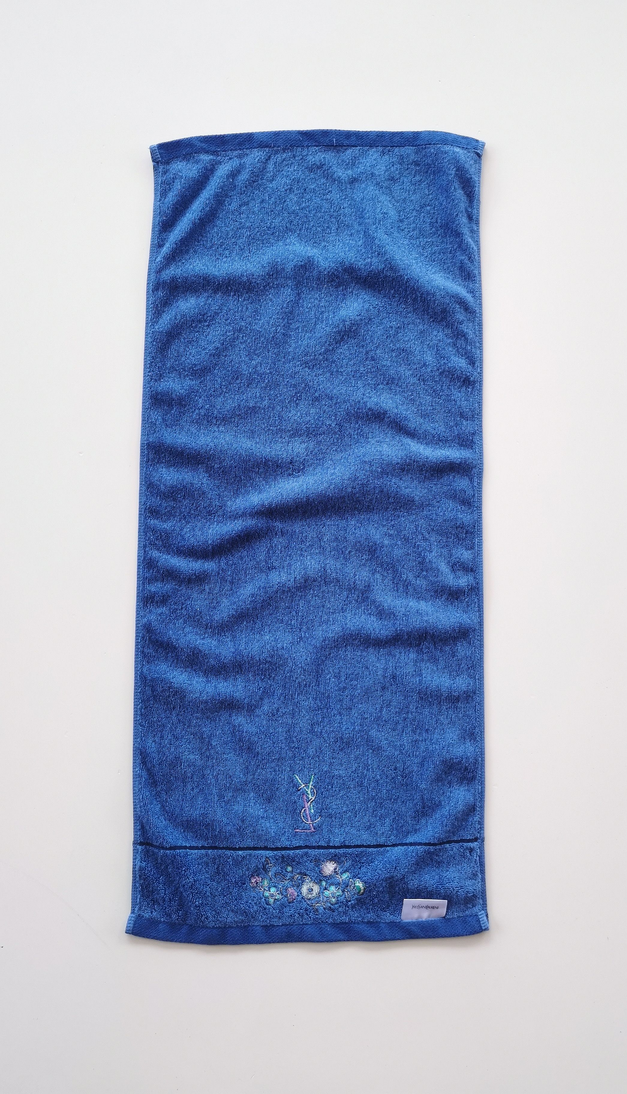 Yves Saint Laurent YSL Face Towel Yves Saint Laurent Size ONE SIZE - 2 Thumbnail
