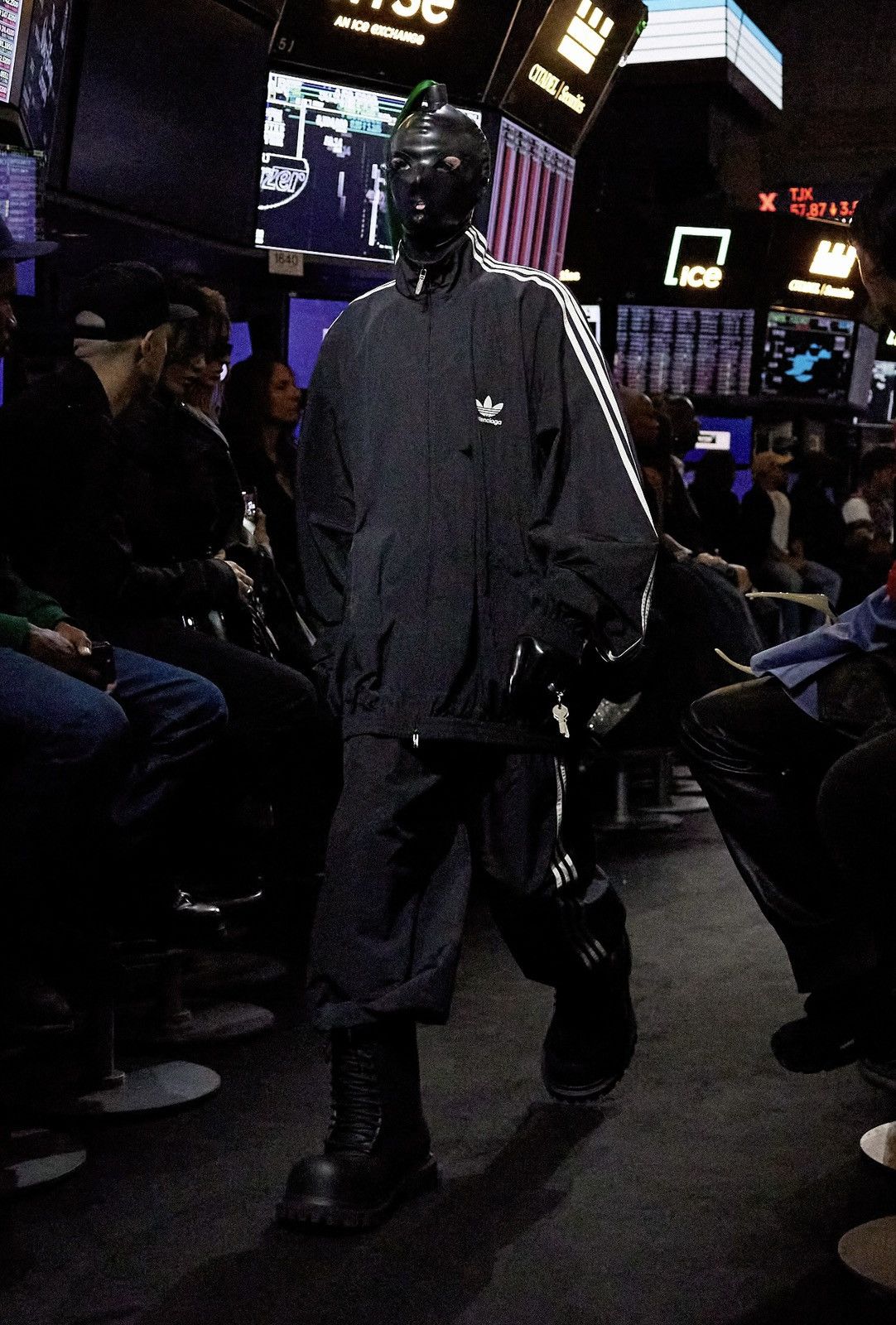 Adidas × Balenciaga *REVERSIBLE* Balenciaga x Adidas Jacket, two Jackets in one! Size US M / EU 48-50 / 2 - 6 Thumbnail