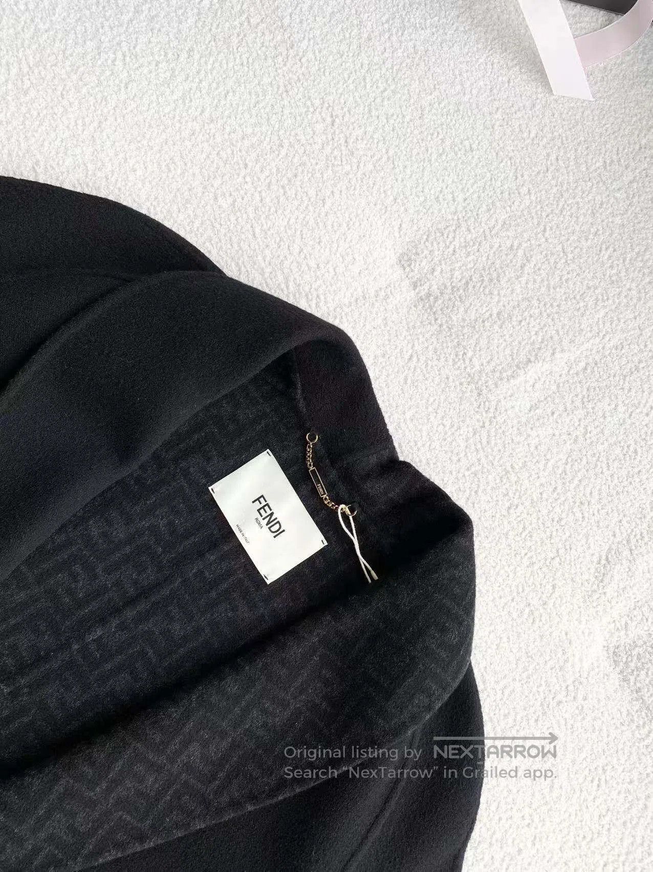 Fendi Fendi The inside is full of printed belt coats| Size XXS / US 00 / IT 34 - 4 Thumbnail