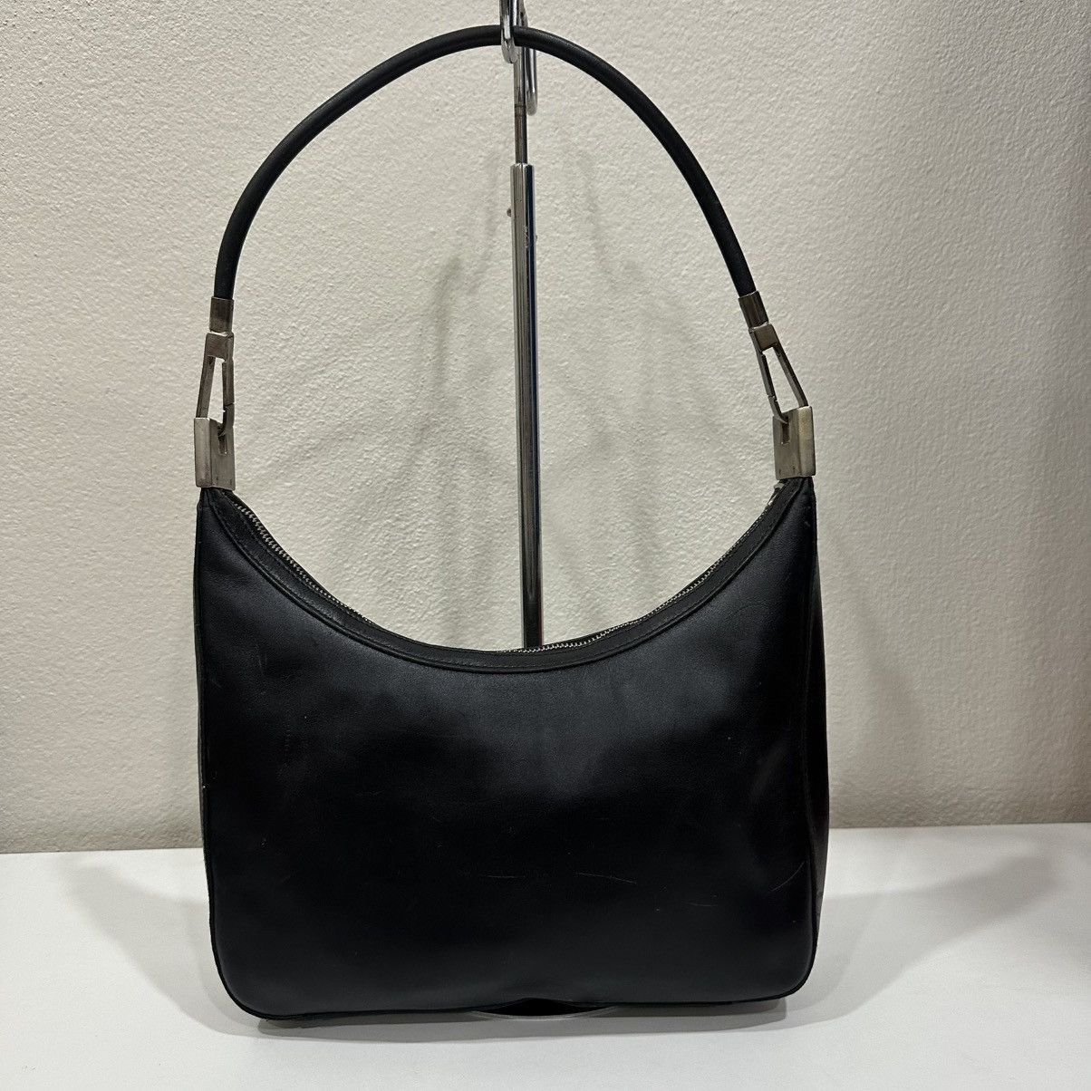Gucci ‼️YES‼️ VINTAGE GUCCI LEATHER SHOULDER BAG Size ONE SIZE - 3 Thumbnail