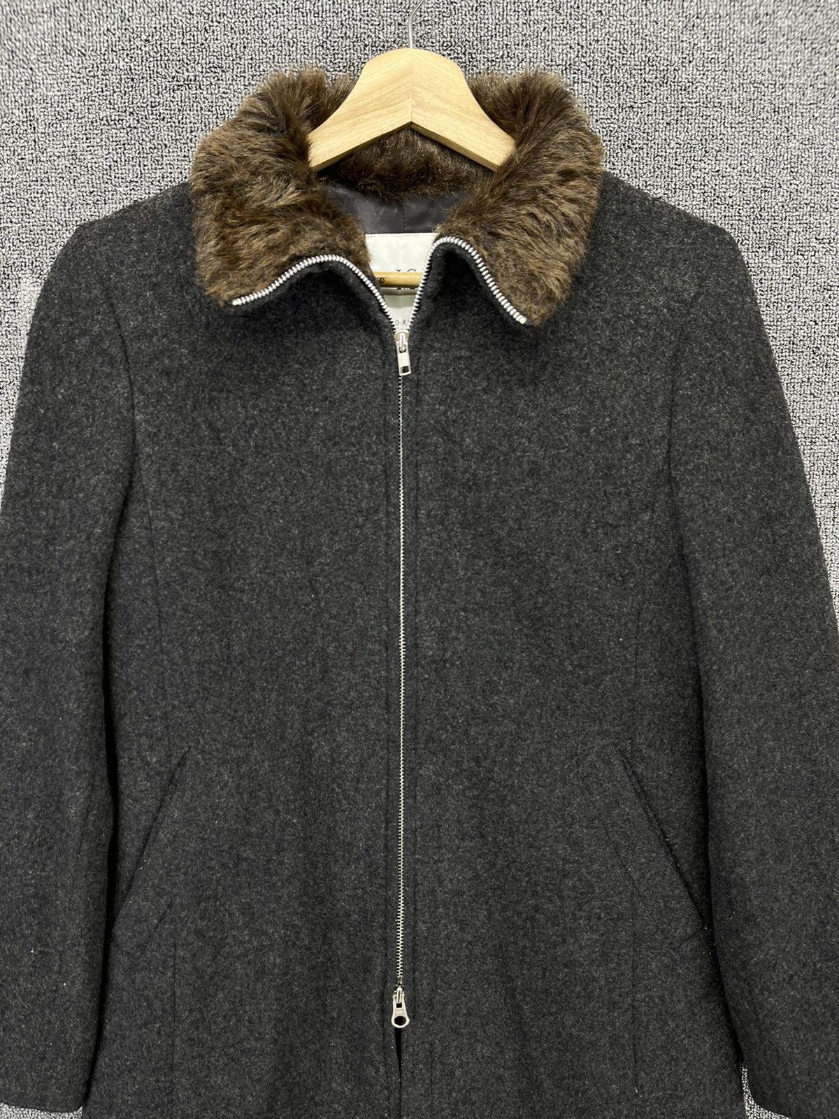 Issey Miyake Vintage Issey Miyake Sunao Kuwahara Fur Wool Jacket Size S / US 4 / IT 40 - 5 Thumbnail