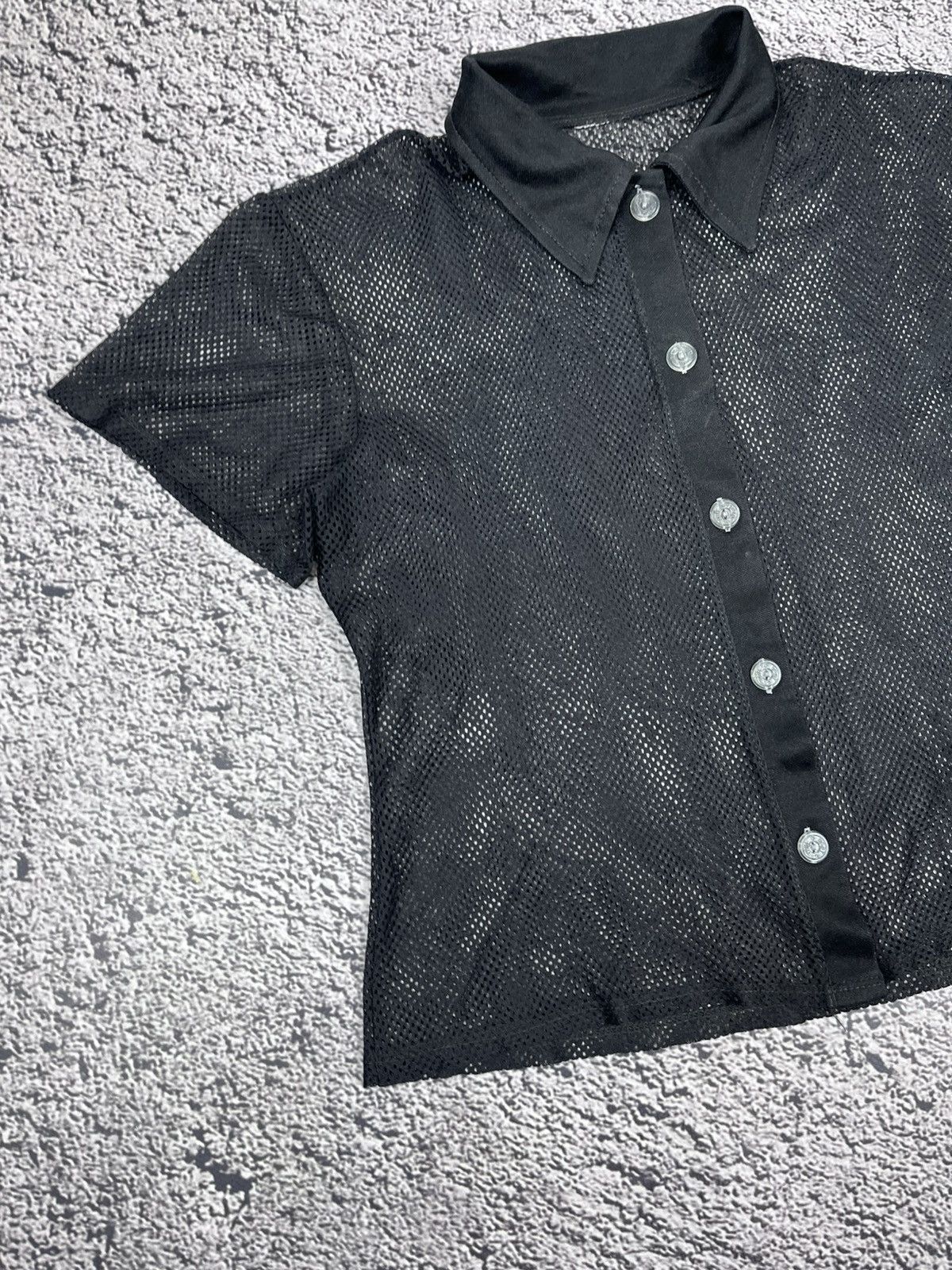 Japanese Brand Vintage Mesh Button Ups Polo AvantGarde Gothic Miyake style Size S / US 4 / IT 40 - 2 Thumbnail