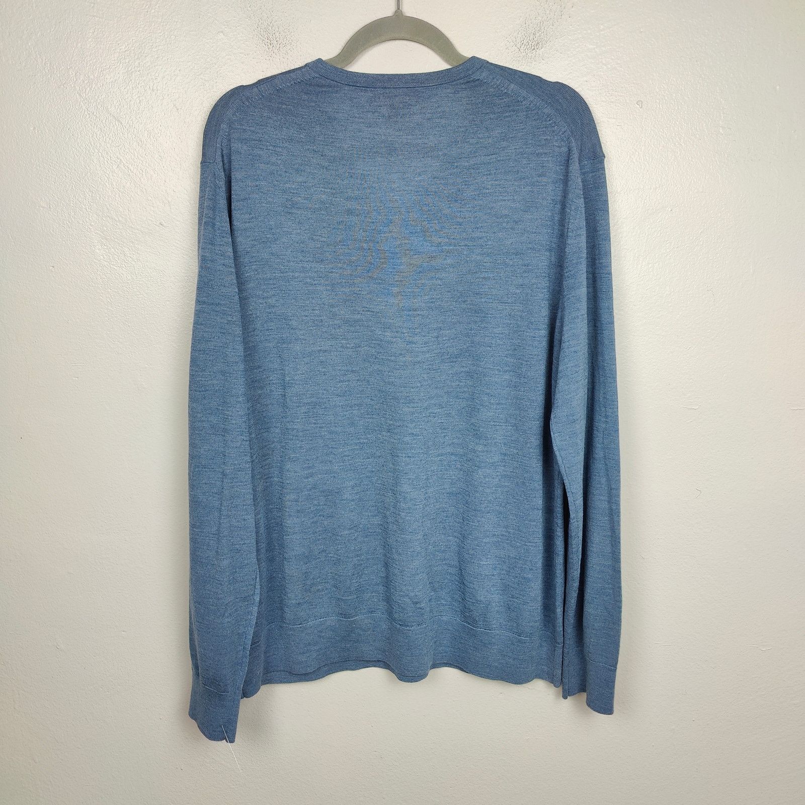 Banana Republic Banana Republic Sweater Mens XL Blue V-Neck 100% Merino Wool Size US XL / EU 56 / 4 - 7 Thumbnail