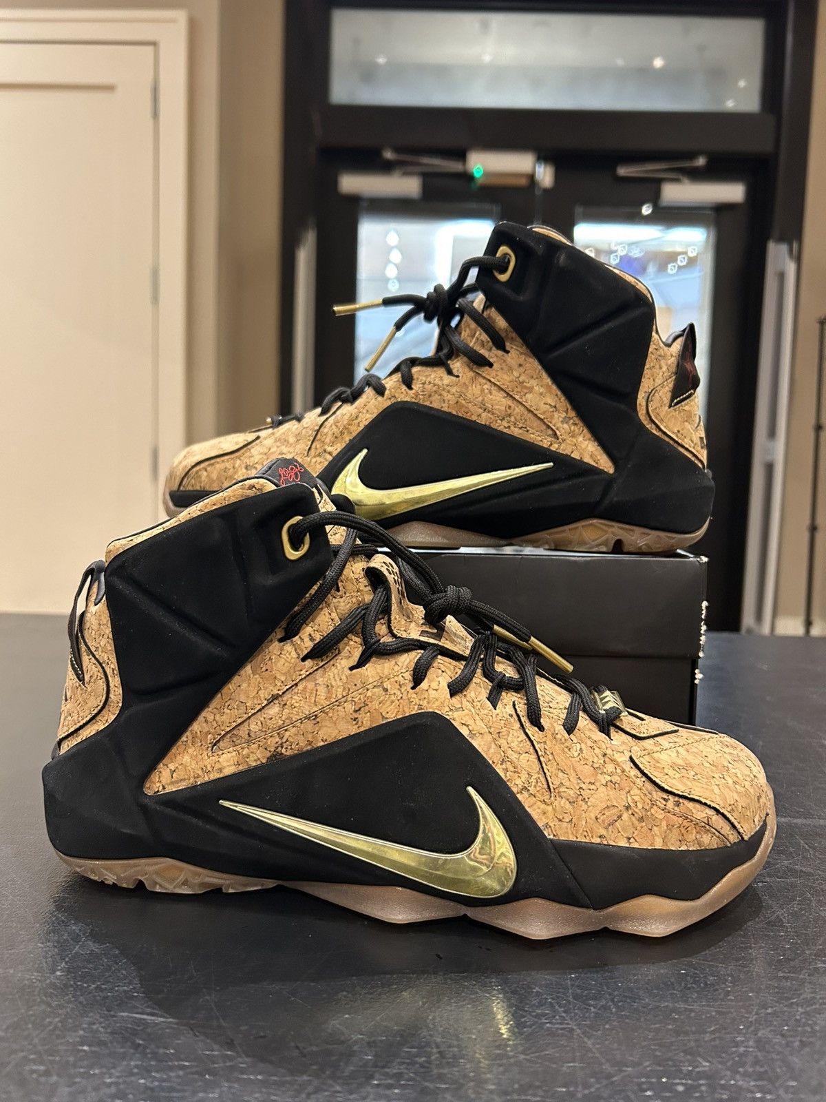 Nike Lebron 12 EXT ‘Cork’ Size US 8 / EU 41 - 1 Thumbnail