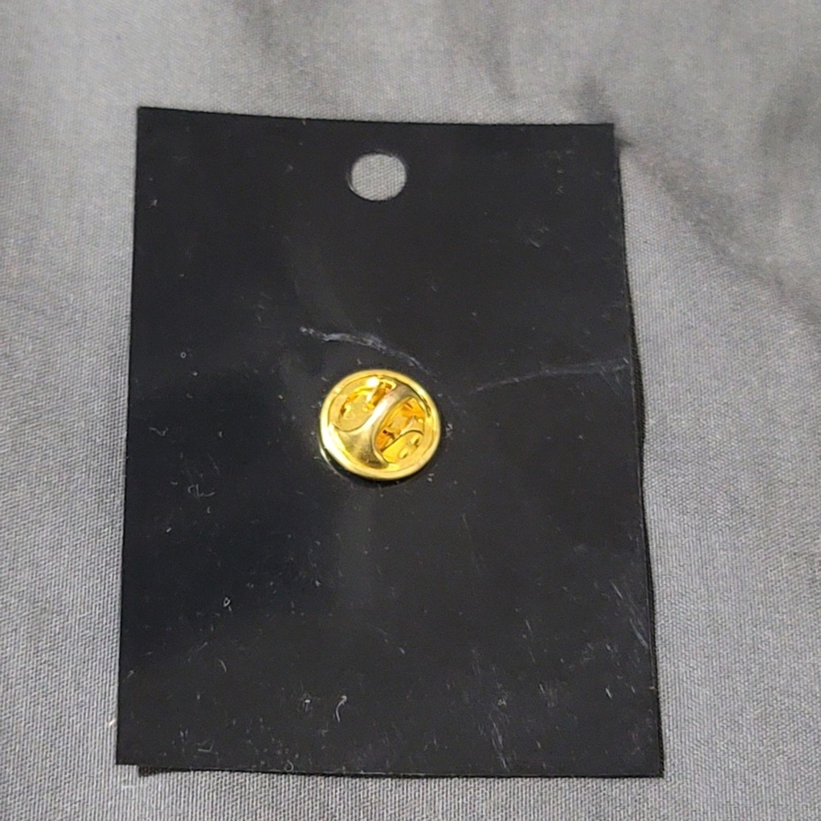 NASCAR Vtg 1999 Daytona 500 NASCAR The Great American Race Pin Size ONE SIZE - 3 Thumbnail