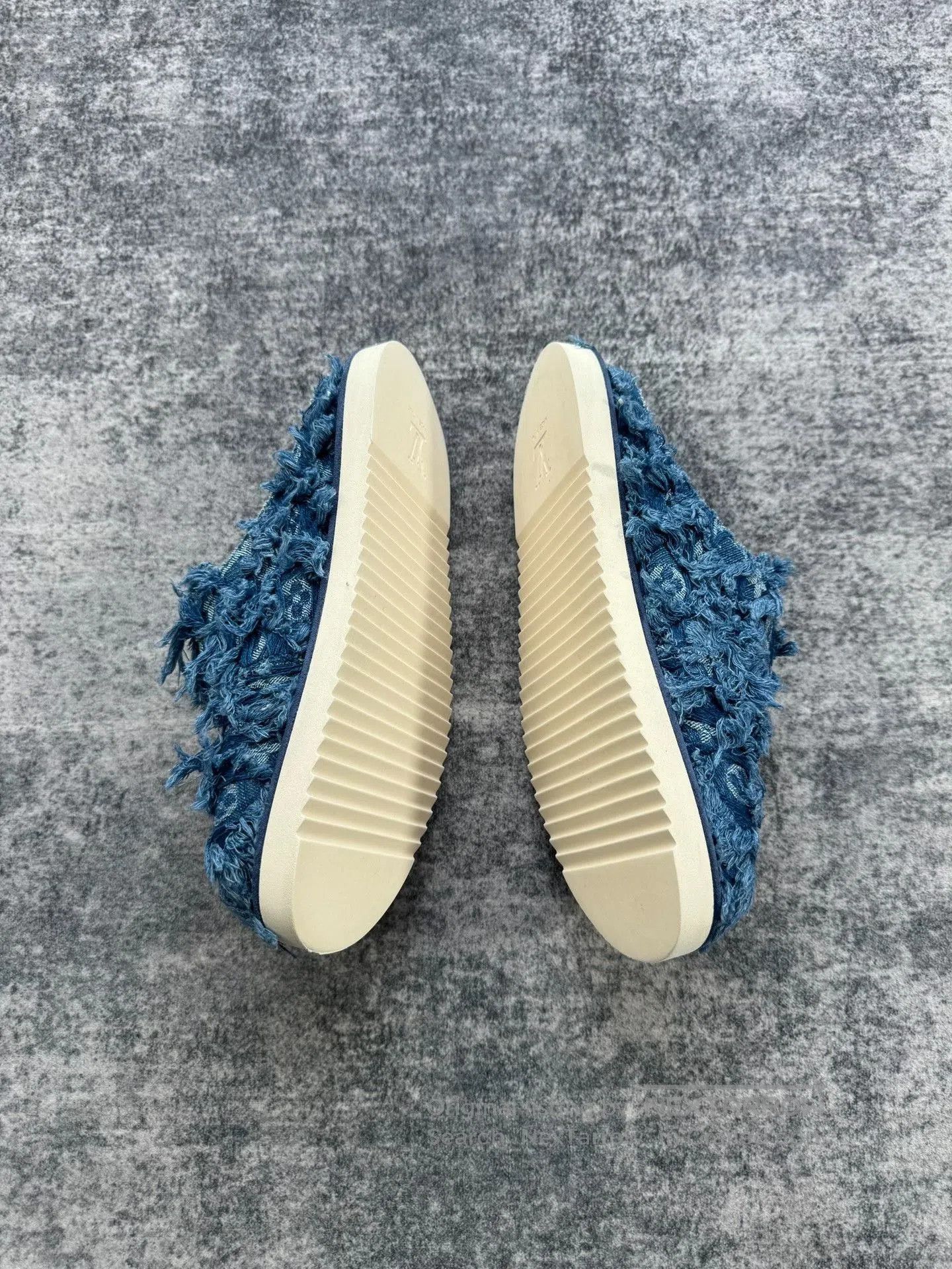 Louis Vuitton Louis Vuitton BORO Fur Tassel Slippers. Size US 8 / EU 41 - 5 Thumbnail