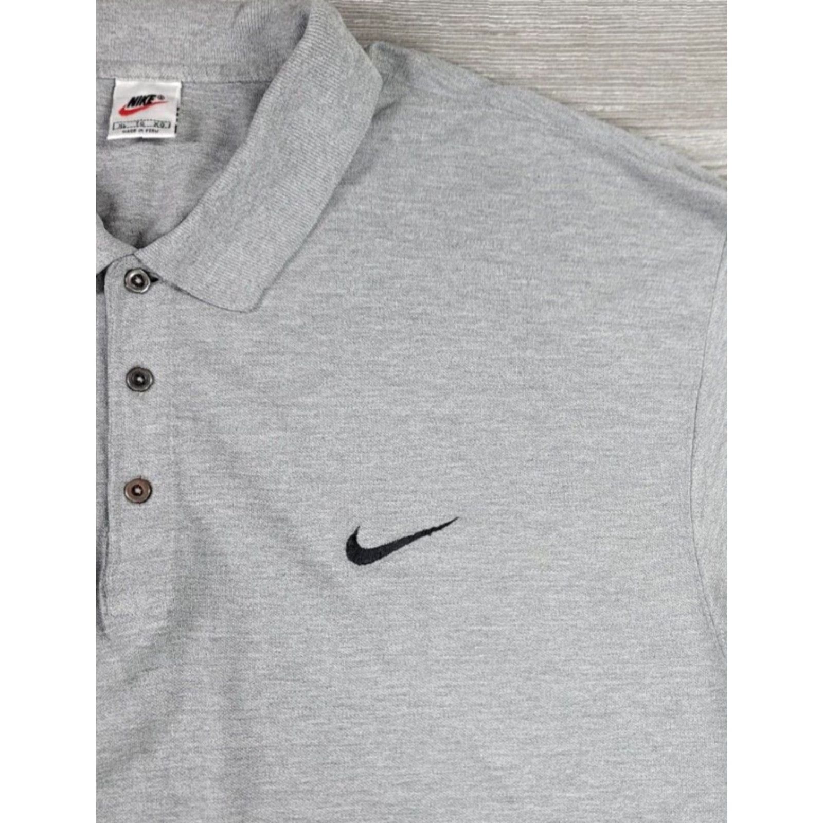 Nike VINTAGE Nike Polo Shirt Men Gray Solid Embroidered Swoosh 90s Nike Sportswear Polo Shirt Gray XL Men Oversized 90s Nike Polo Shirt Mens Size US XL / EU 56 / 4 - 3 Thumbnail