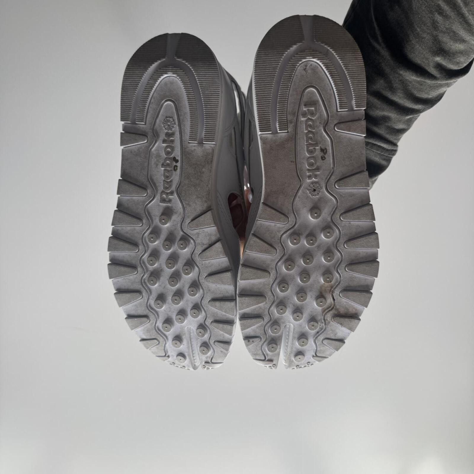 Maison Margiela Reebok x Maison Margiela Classic Leather Tabi High Size US 9 / EU 42 - 8 Thumbnail