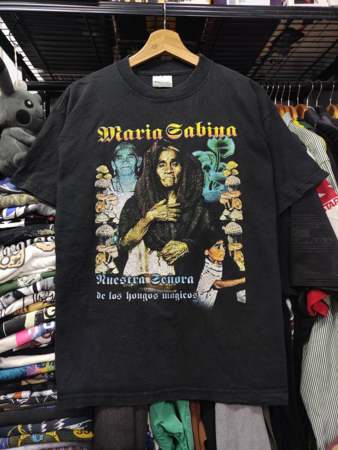 Vintage Vtg 90's Maria Sabina Shaman Psychedelic Mushroom T-Shirt Size US L / EU 52-54 / 3 - 2 Thumbnail