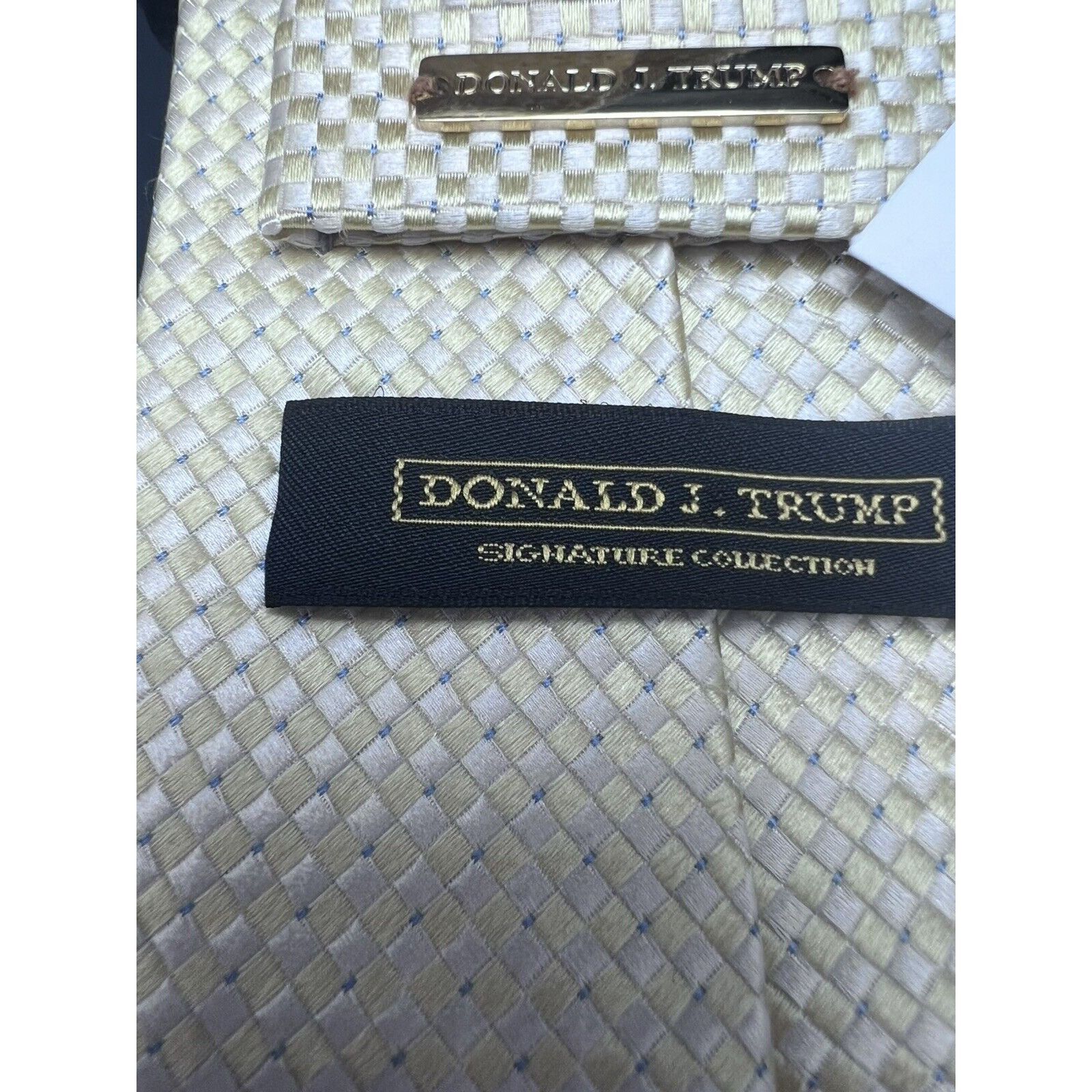 Donald Trump DONALD J. TRUMP White Tie Width 4” Length 59.5” Size ONE SIZE - 4 Thumbnail