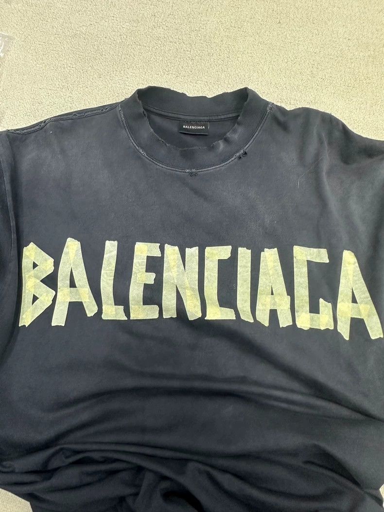 Balenciaga Balenciaga Adhesive tape short sleeve T-shirt Size US M / EU 48-50 / 2 - 3 Thumbnail
