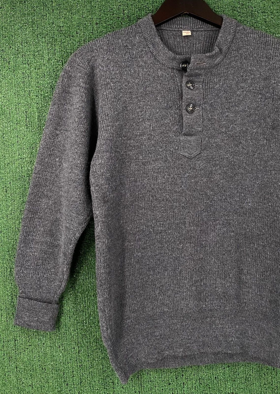 Vintage VTG Dark Grey Wool Blend Heavyweight Henley Sweater SZ XS Size US XS / EU 42 / 0 - 5 Thumbnail