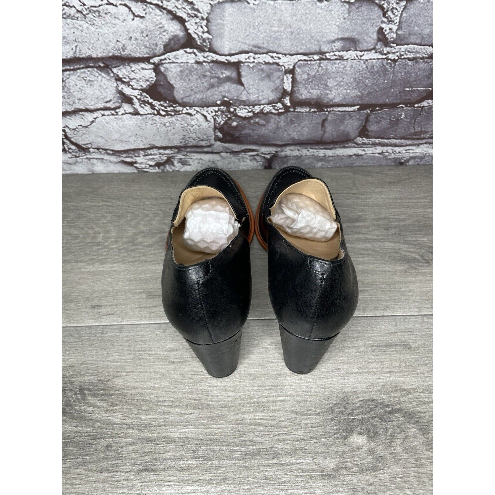 Clarks Clarks Plus Cushion Black Leather Almond High Heeled Shoes W Size US 7.5 / IT 37.5 - 7 Thumbnail