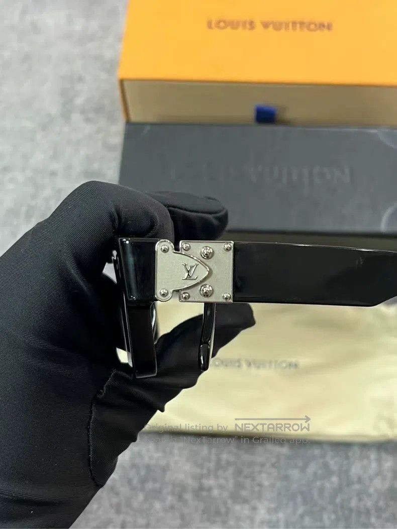Louis Vuitton Louis Vuitton Black-and-Silver Millionaire Sunglasses Size ONE SIZE - 4 Thumbnail