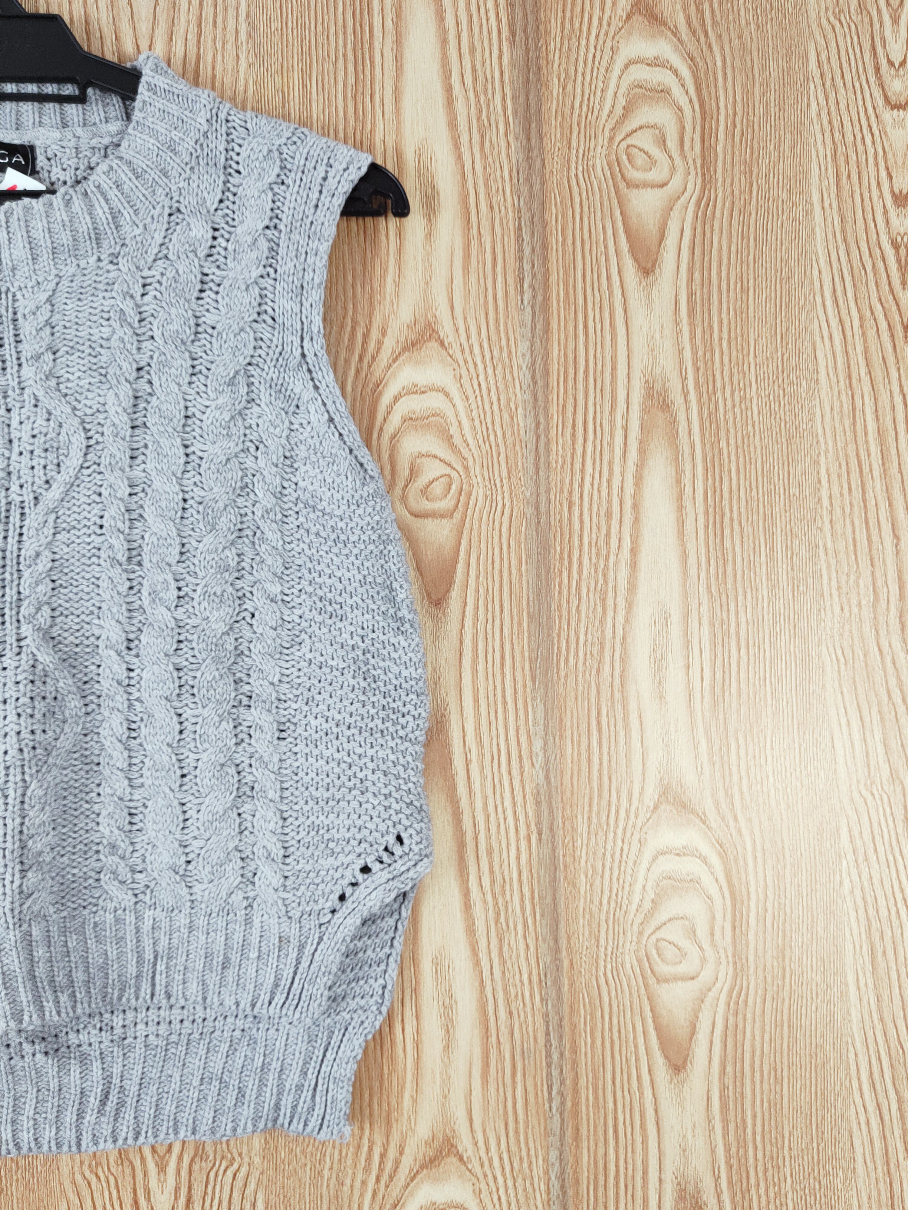 Aran Isles Knitwear × Japanese Brand × Vintage Spiga Gray Knitwear Vests vintage #W764 Size S / US 4 / IT 40 - 5 Thumbnail