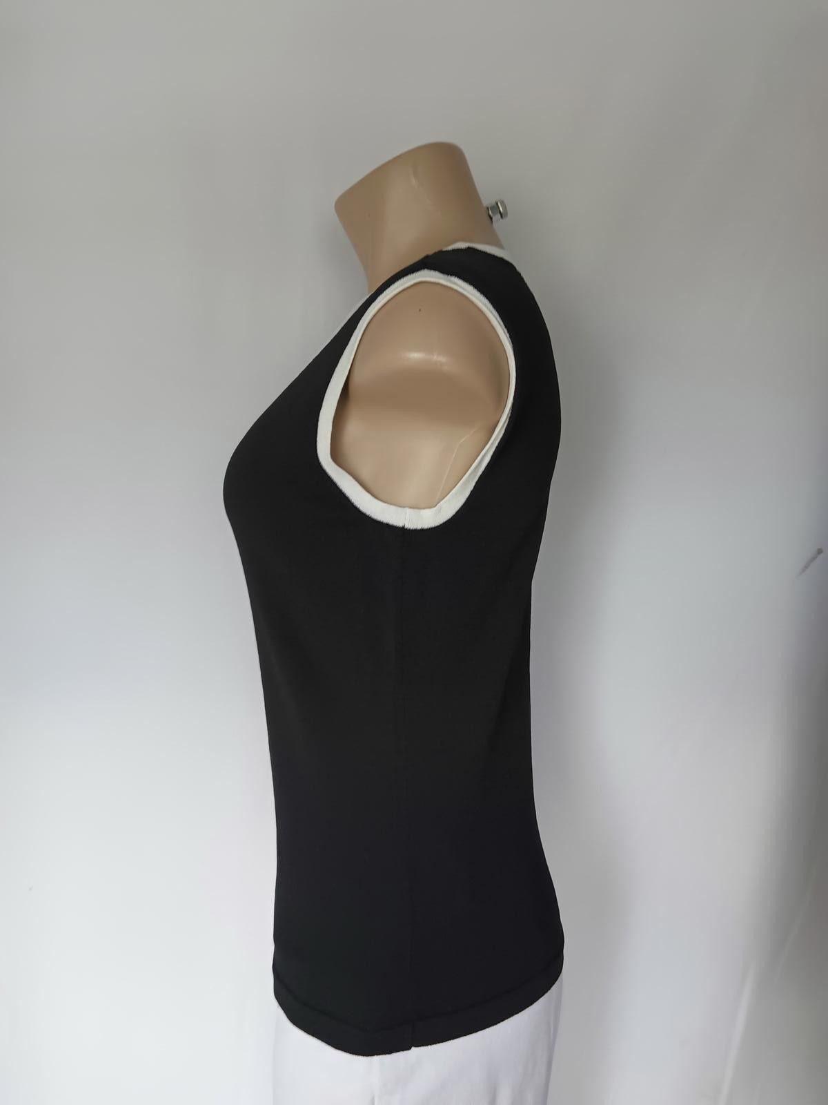 Jones New York Jones New York Black Sleeveless Top with White Trim Size S / US 4 / IT 40 - 2 Thumbnail