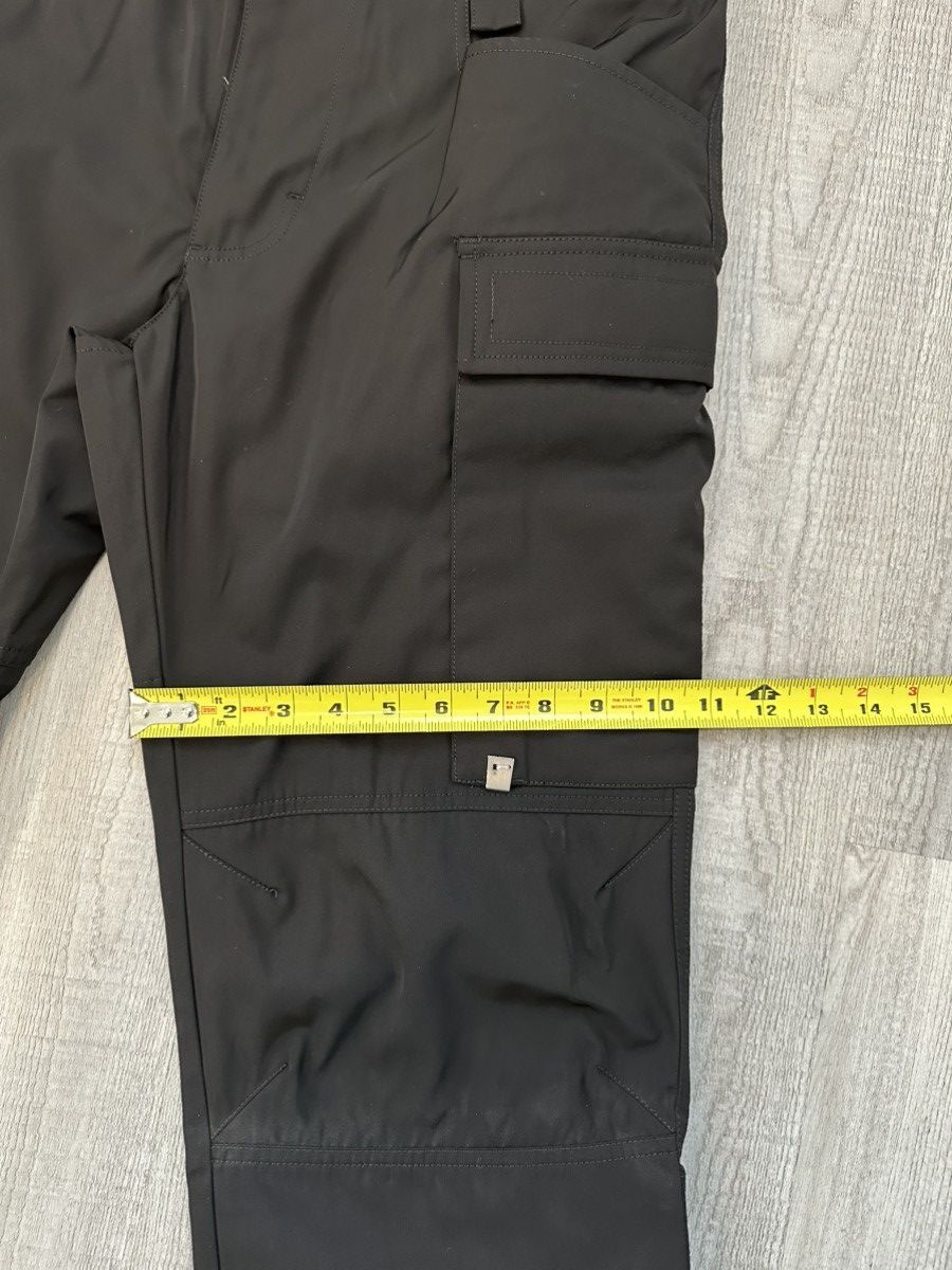 1017 ALYX 9SM × Alyx 1017 Alyx 9SM Black Tactical Cargo Pants Size US 32 / EU 48 - 4 Thumbnail