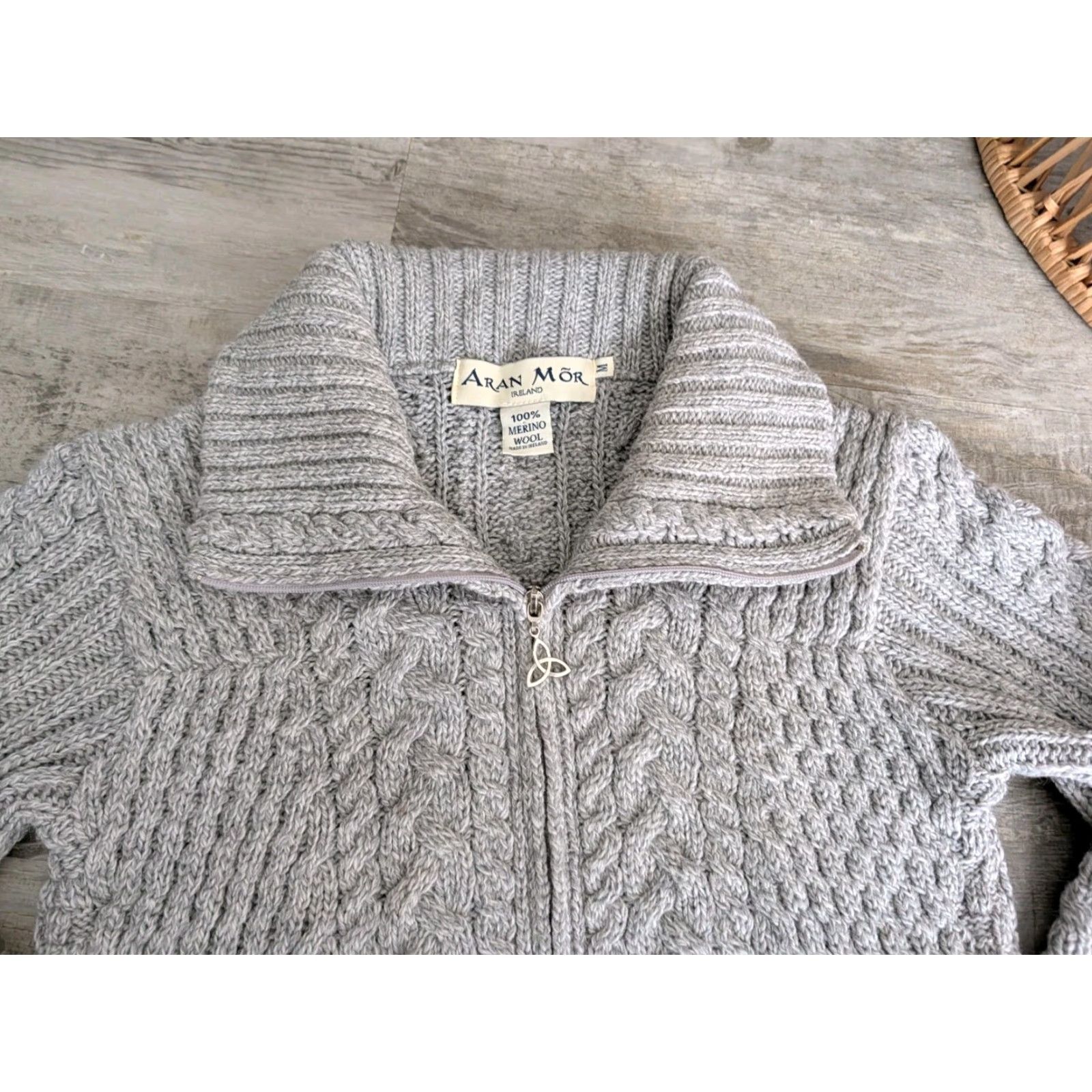 Vintage Aran Mor Sweater Cardigan Women Gray Merino Wool Cable Knit Full Zip Mock Neck Medium Size M / US 6-8 / IT 42-44 - 2 Thumbnail