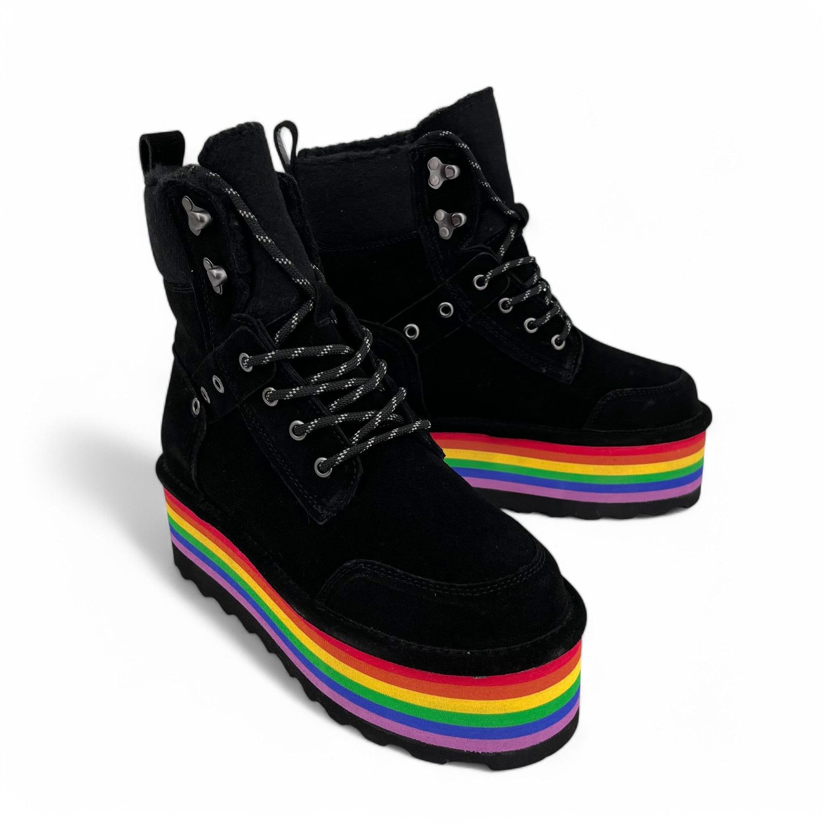 Other Bearpaw Retro Alicia Boots Black Rainbow Platform Womens 8 Size US 8 / IT 38 - 2 Thumbnail