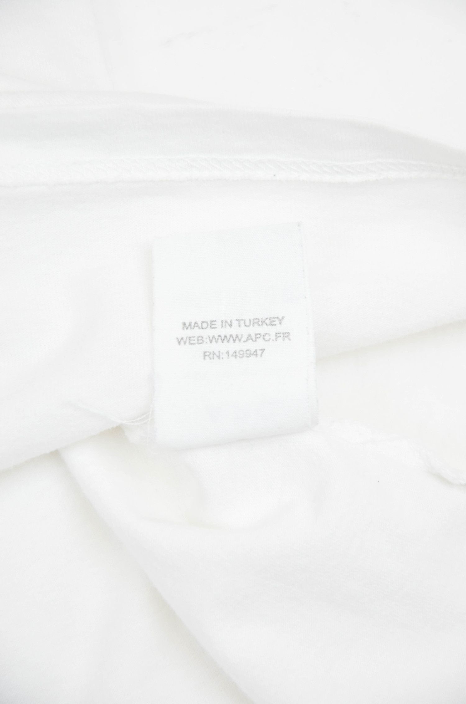 A.P.C. A.P.C. White T-Shirt with Print - S Size US S / EU 44-46 / 1 - 9 Thumbnail