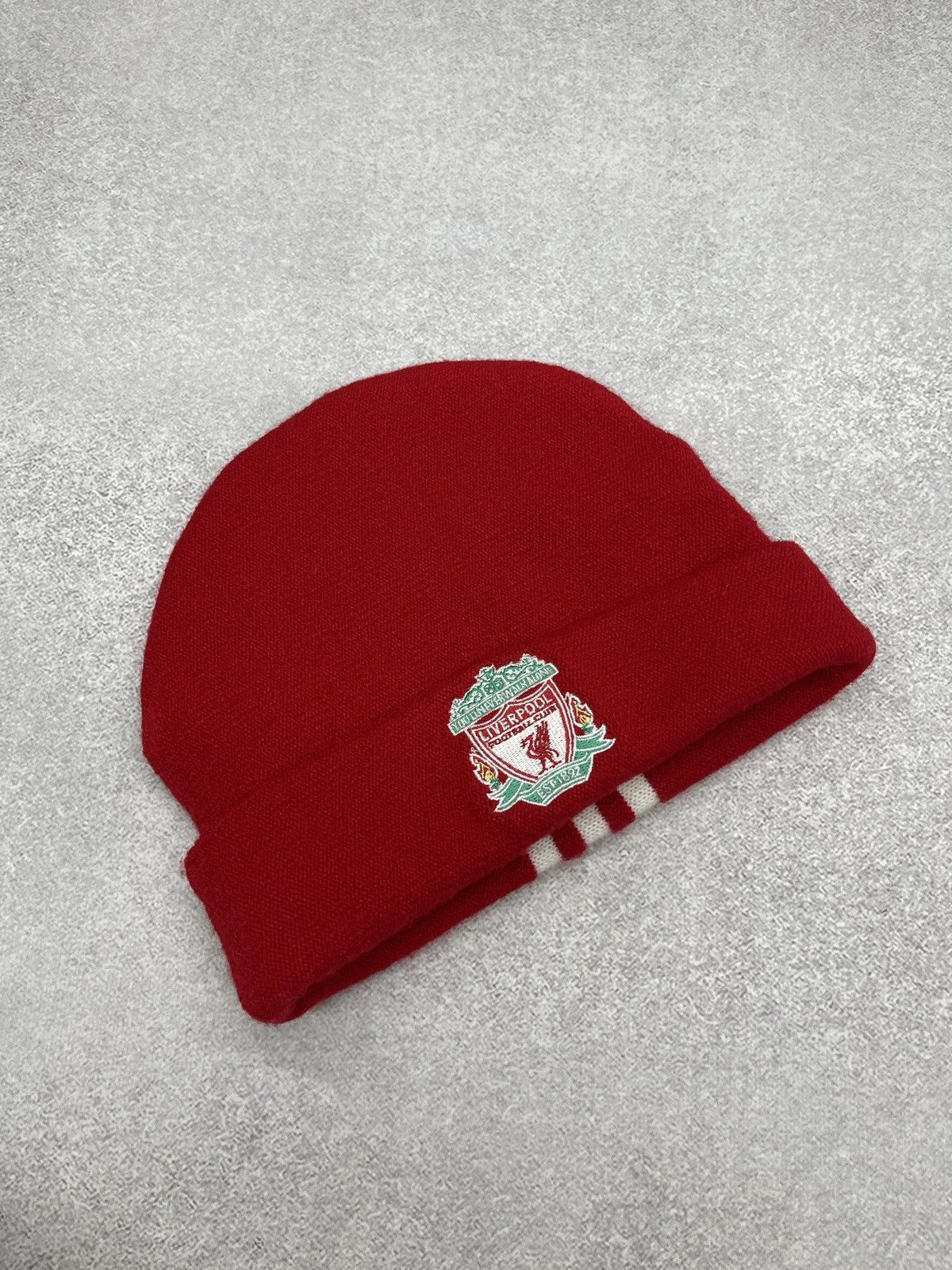 Adidas Vintage Adidas Liverpool FC Beanie Hat Red Size ONE SIZE - 7 Thumbnail