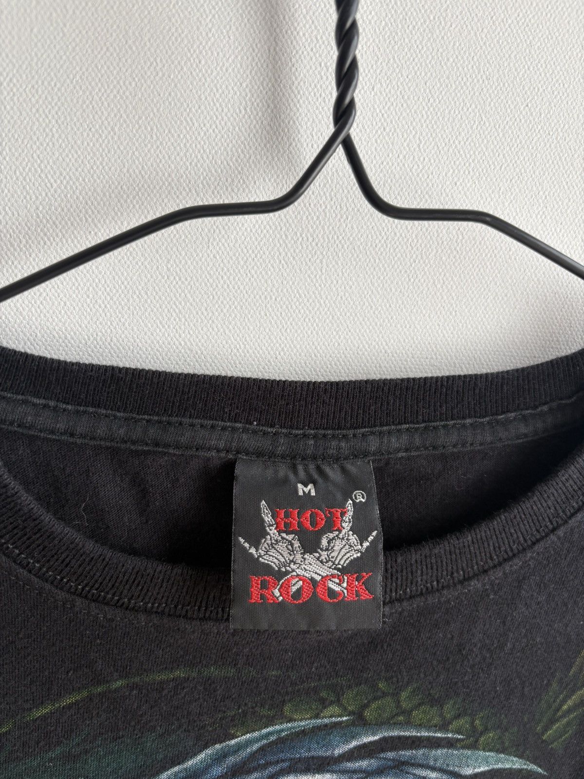 Vintage Vintage Hot Rock Dragon y2k Streetwear Faded Black T-shirt Size US S / EU 44-46 / 1 - 3 Thumbnail