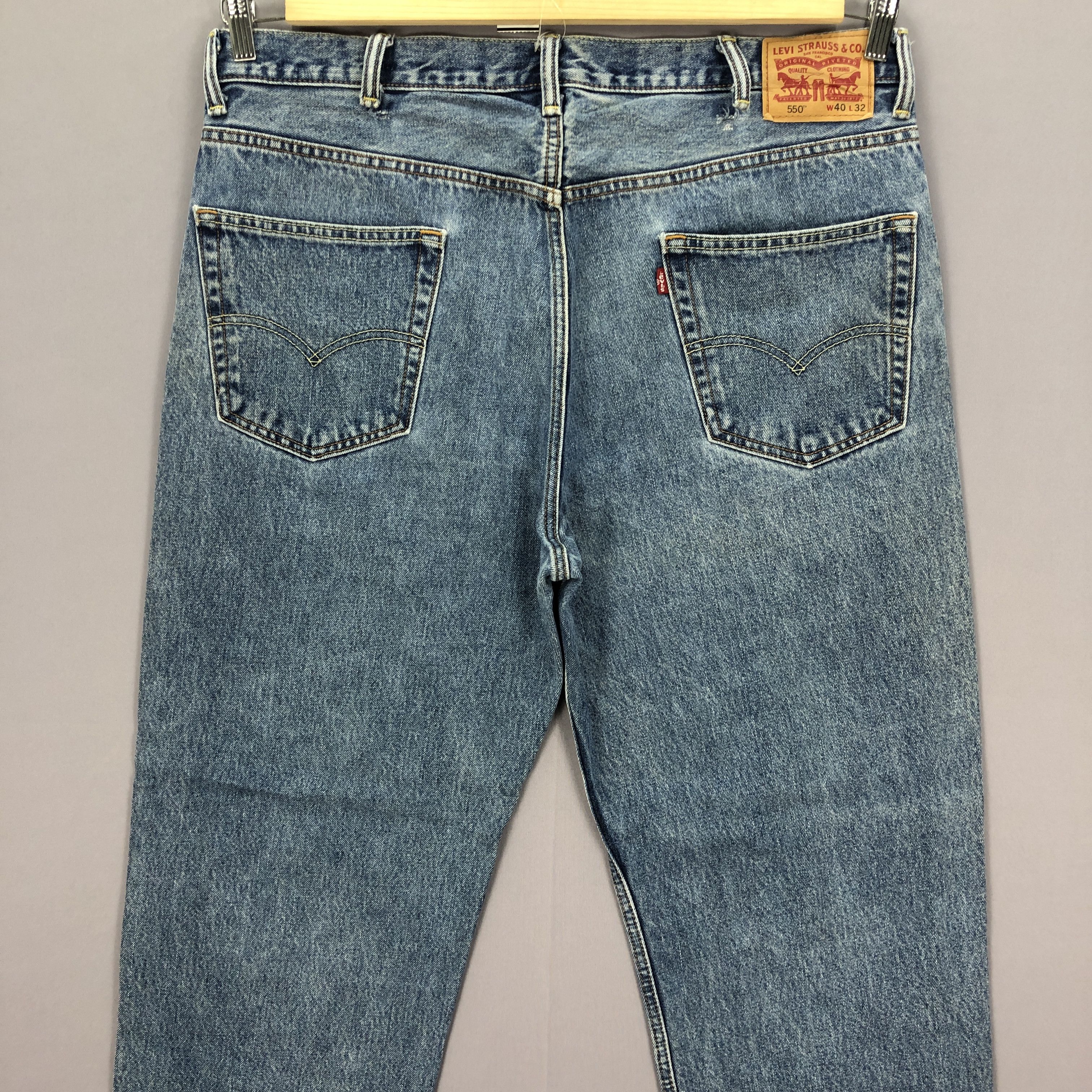 Levi's Vintage Y2K Levis 550 Faded Jeans Levi's Stonewash Denim Size US 38 / EU 54 - 4 Thumbnail