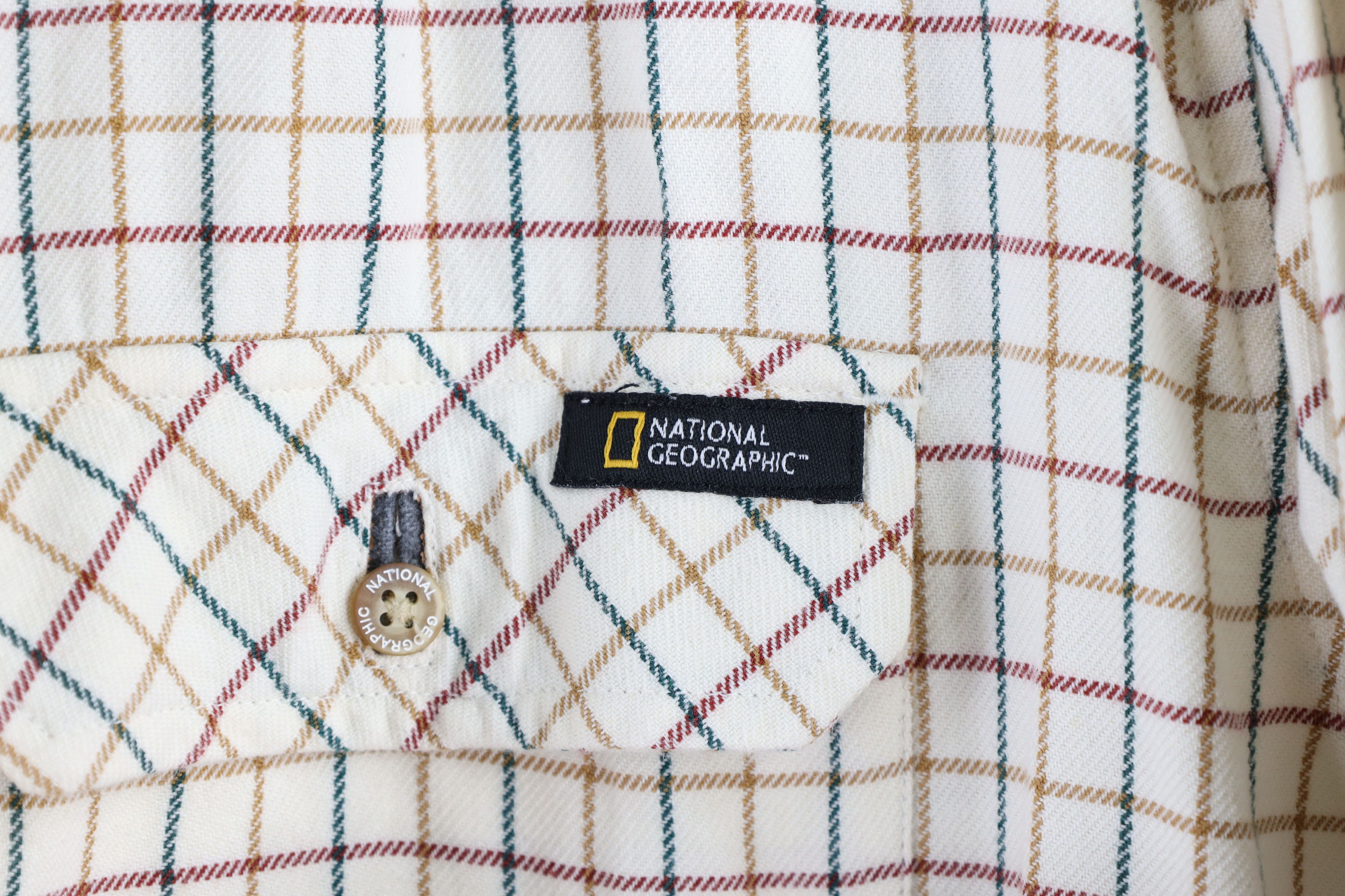 Vintage Vintage 90s National Geographic Flannel Button Shirt Plaid Size US L / EU 52-54 / 3 - 4 Thumbnail