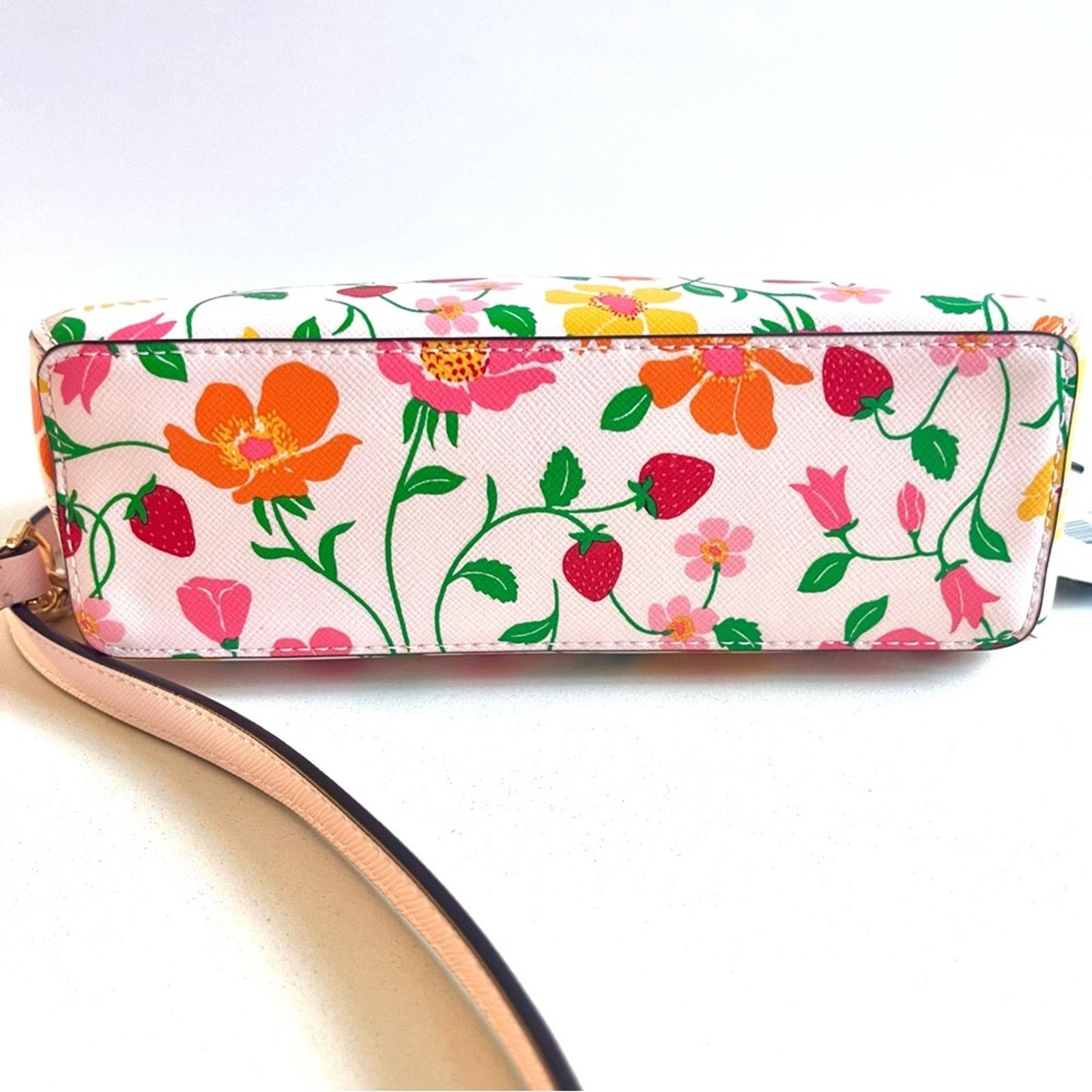 Kate Spade KATE SPADE NWT Floral Crossbody Bag Size ONE SIZE - 8 Thumbnail